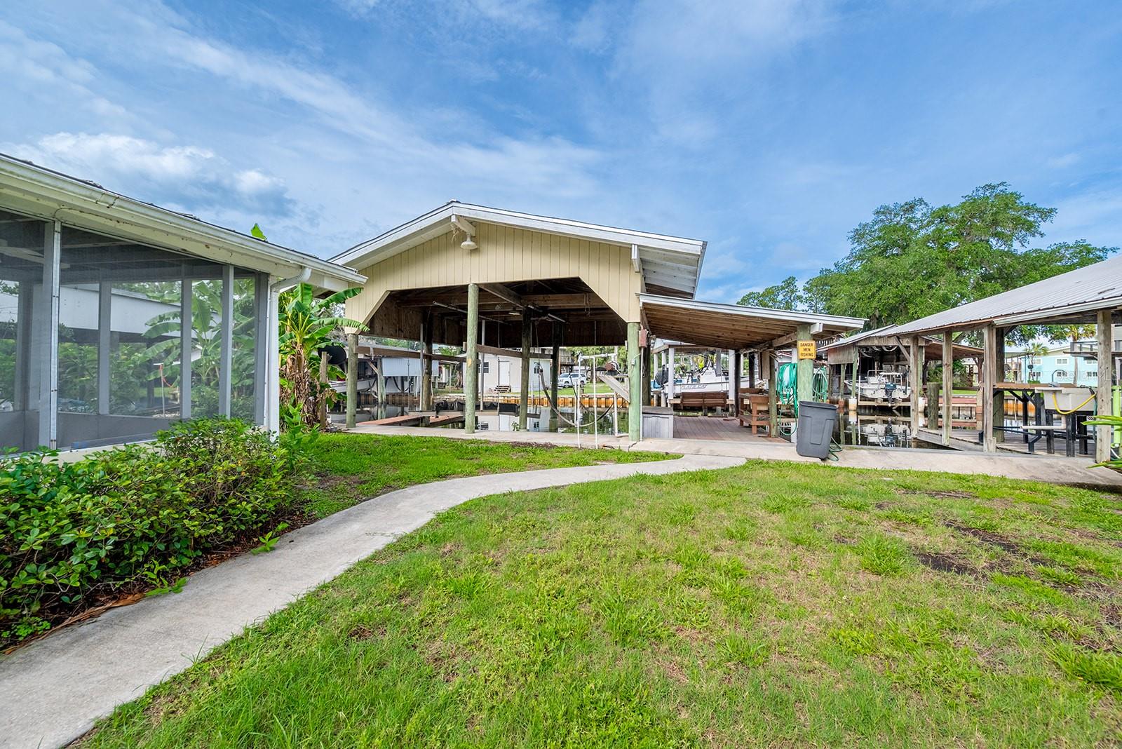 192 SE 241ST ST, SUWANNEE, FL — photo 4