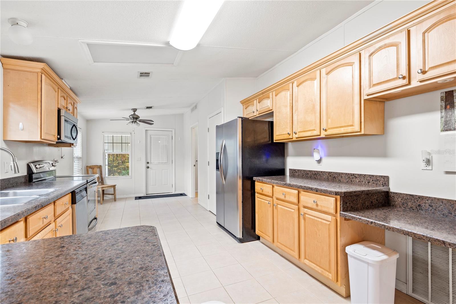 1366 SW CENTRAL TER, FORT WHITE, FL — photo 6