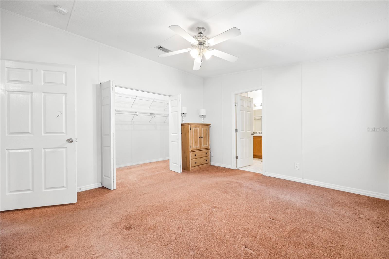 1366 SW CENTRAL TER, FORT WHITE, FL — photo 11