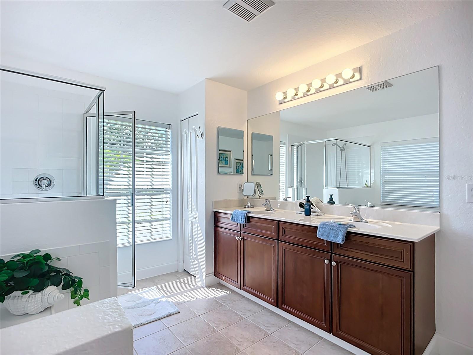 123 MARKER RD, ROTONDA WEST, FL — photo 45