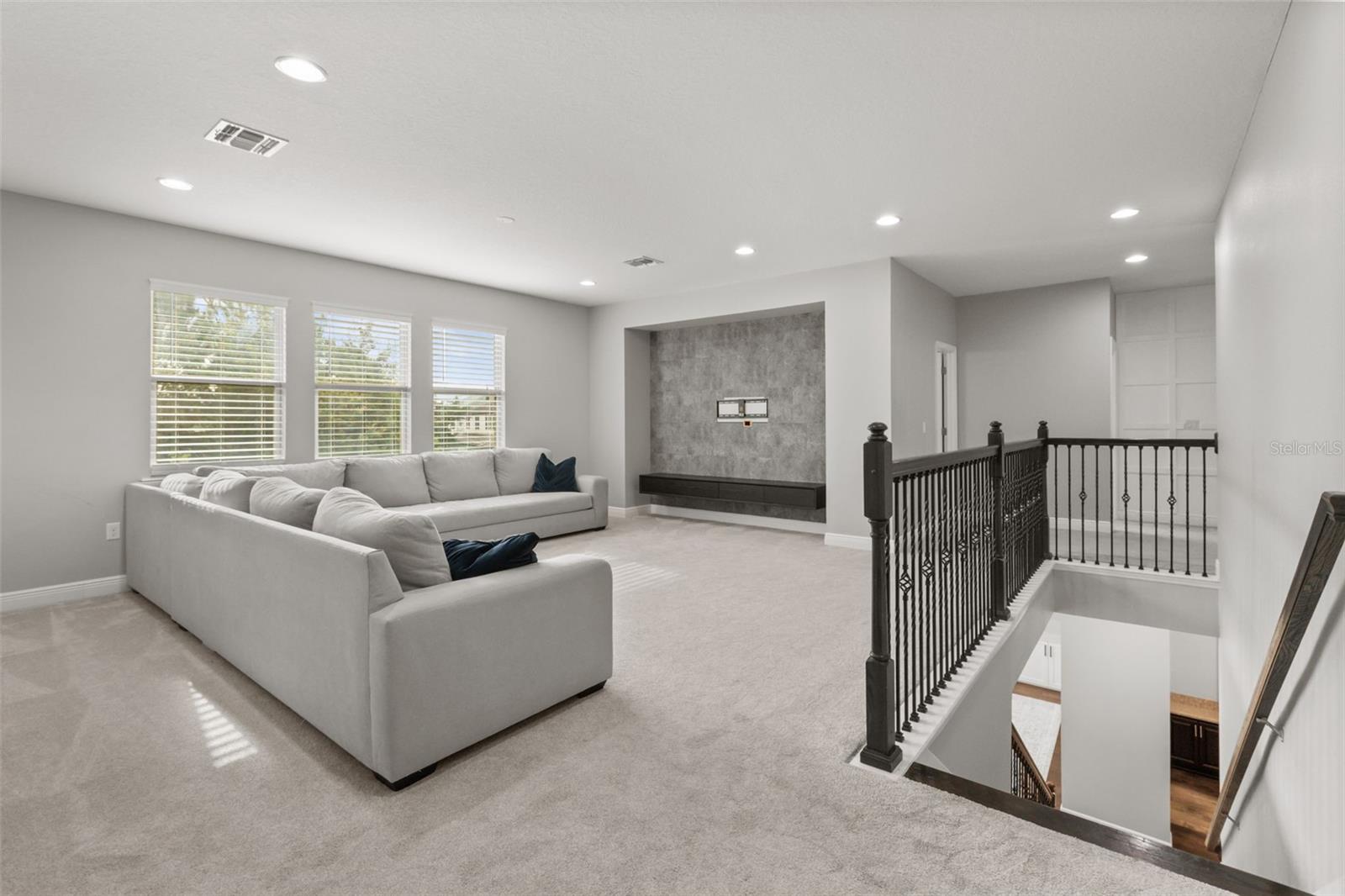 8507 GEDDES LOOP, ORLANDO, FL — photo 34