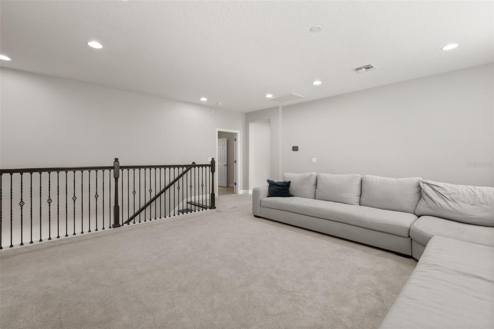 8507 GEDDES LOOP, ORLANDO, FL — photo 35
