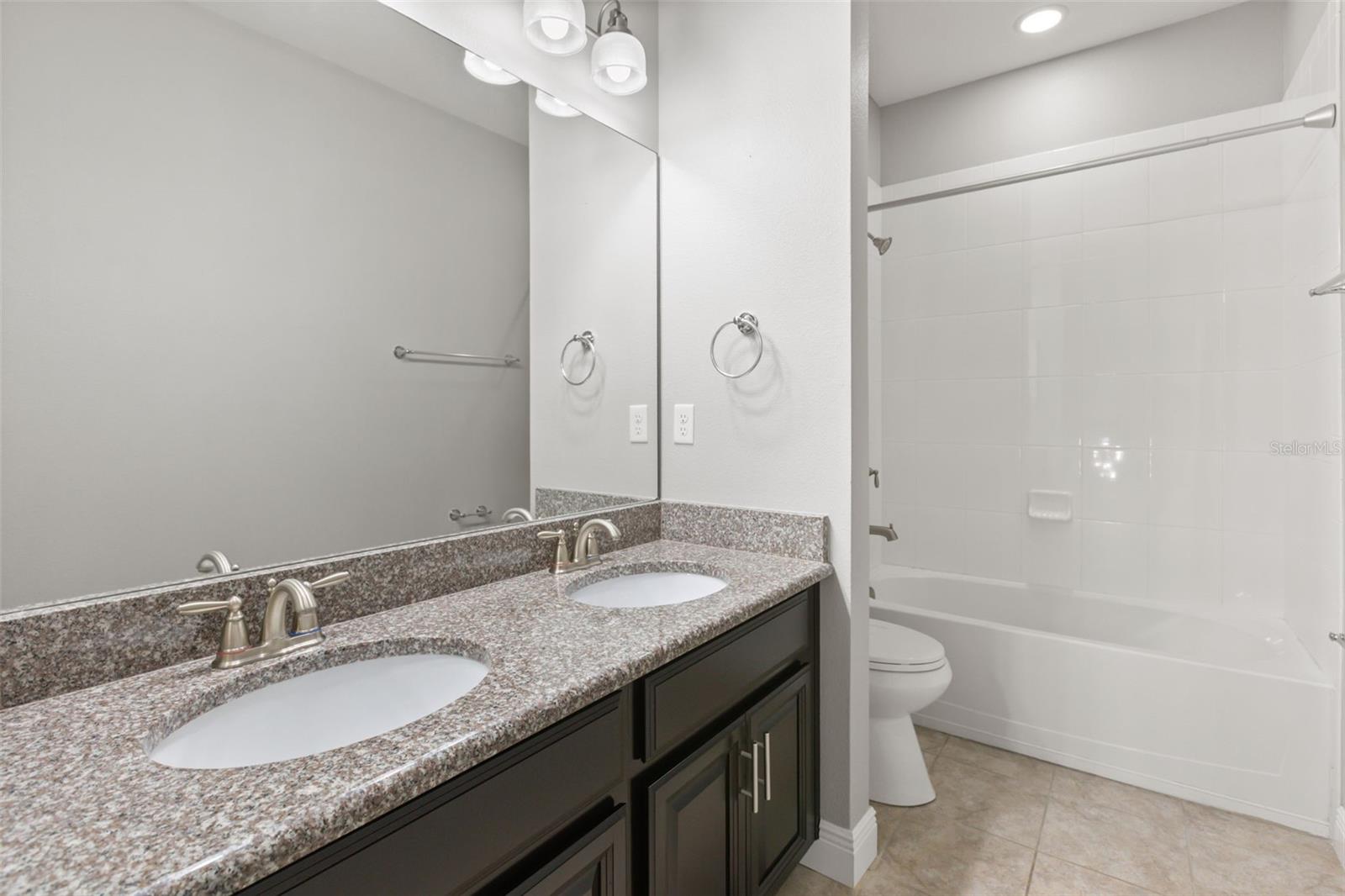 8507 GEDDES LOOP, ORLANDO, FL — photo 37