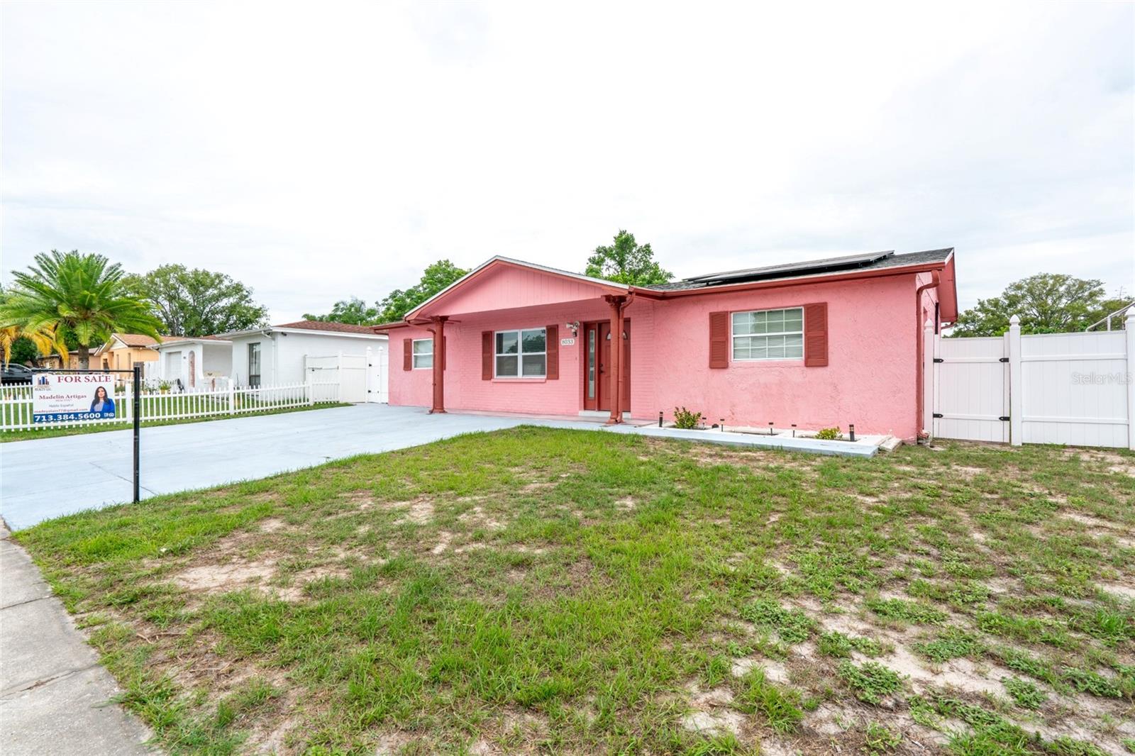 8033 MANVEL DR, PORT RICHEY, FL — photo 2