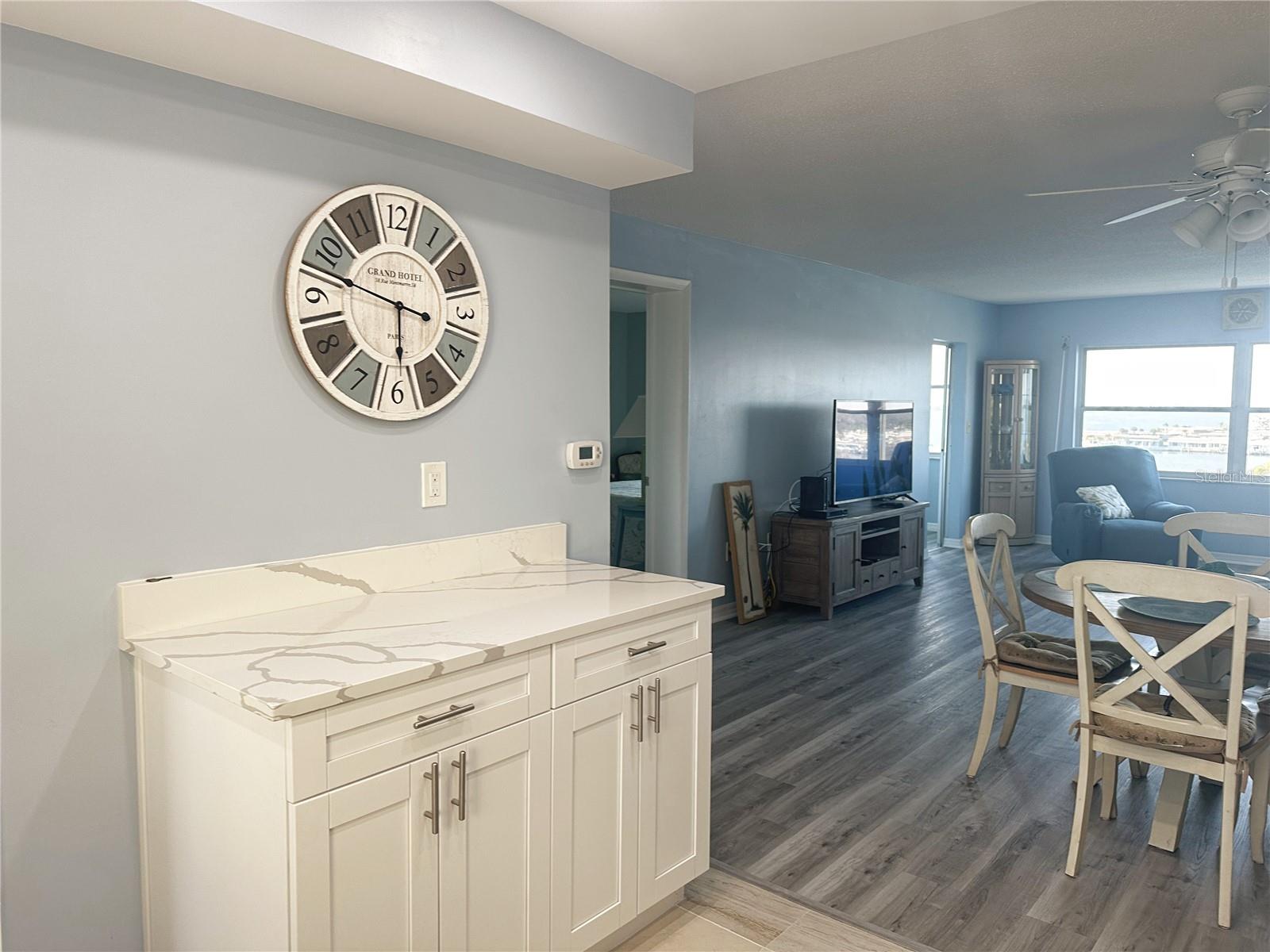 4725 COVE CIR #804, ST PETERSBURG, FL — photo 3