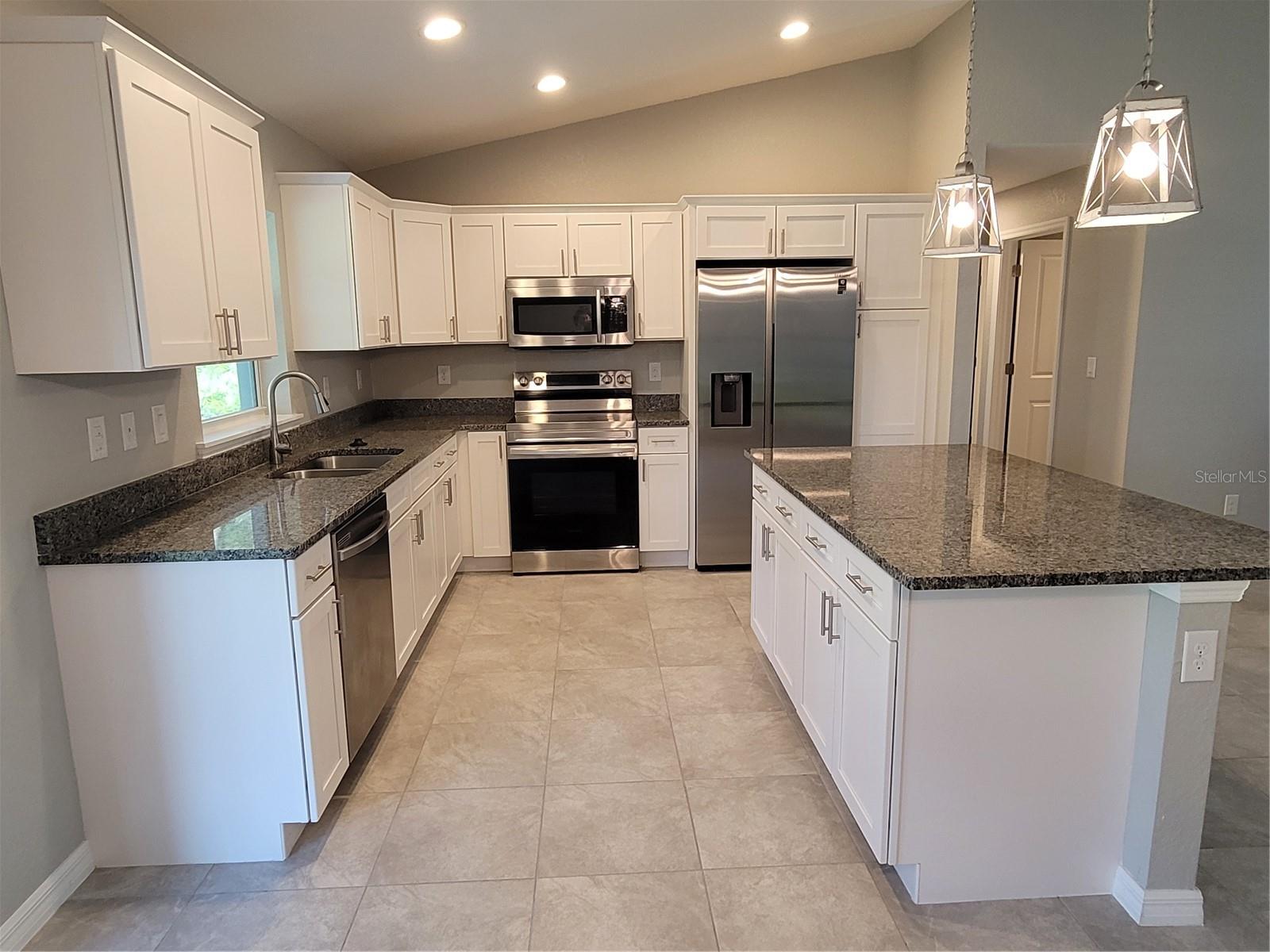 13481 DRYSDALE AVE, PORT CHARLOTTE, FL — photo 5