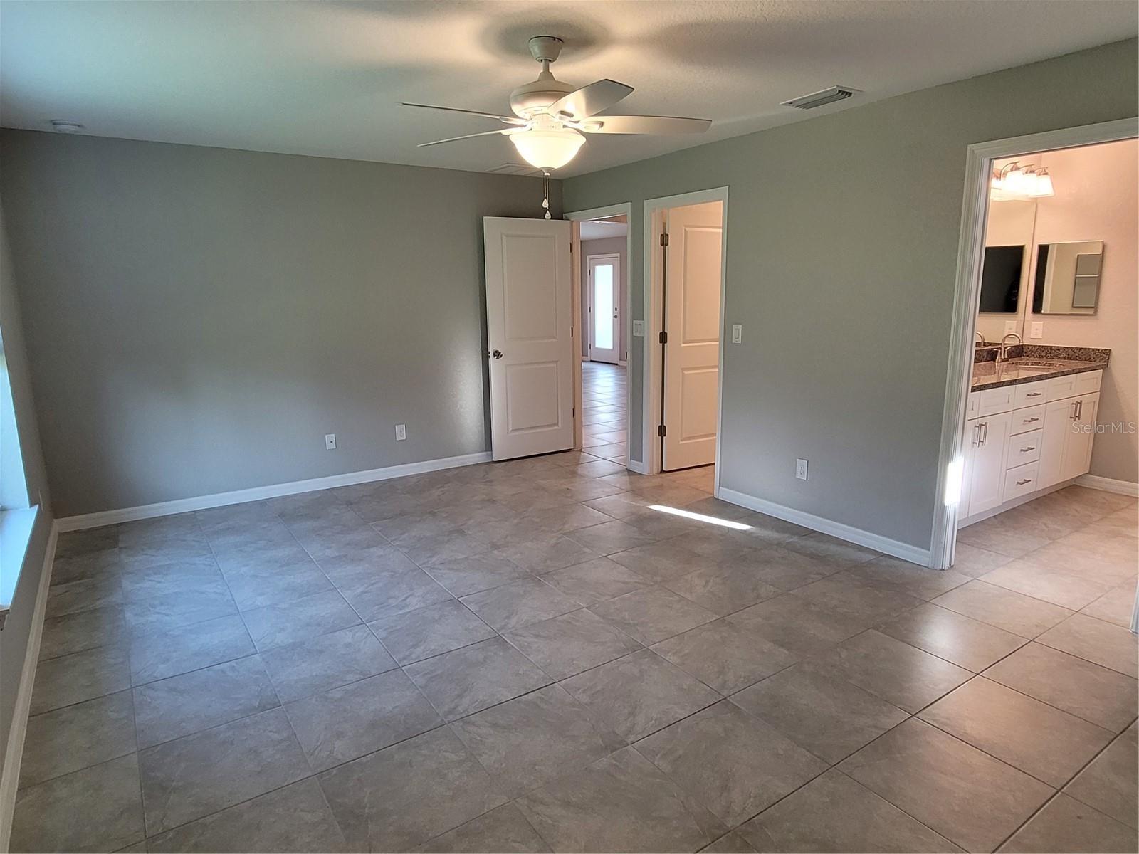 13481 DRYSDALE AVE, PORT CHARLOTTE, FL — photo 9