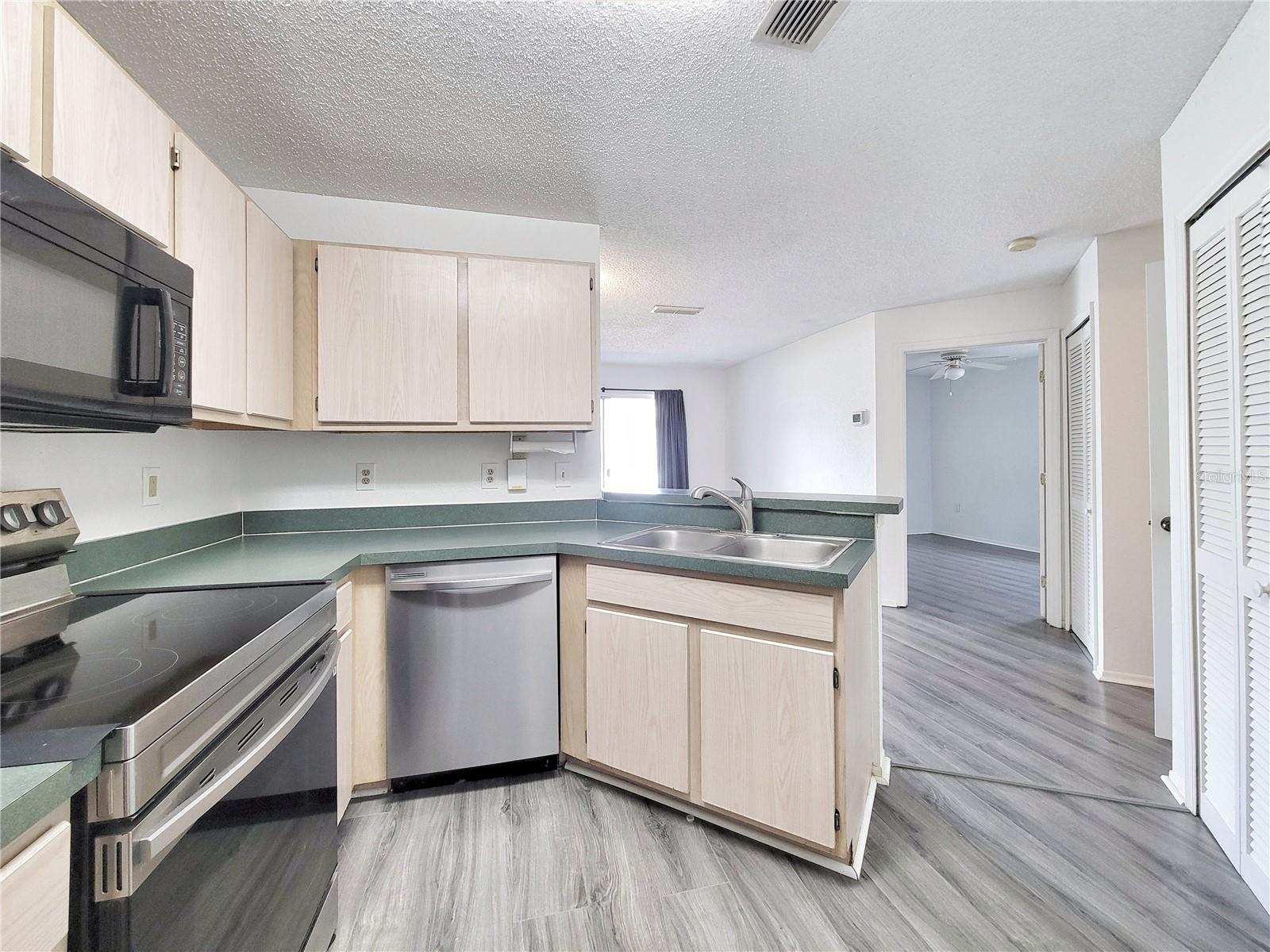 3705 SW 27TH ST #818, GAINESVILLE, FL — photo 15