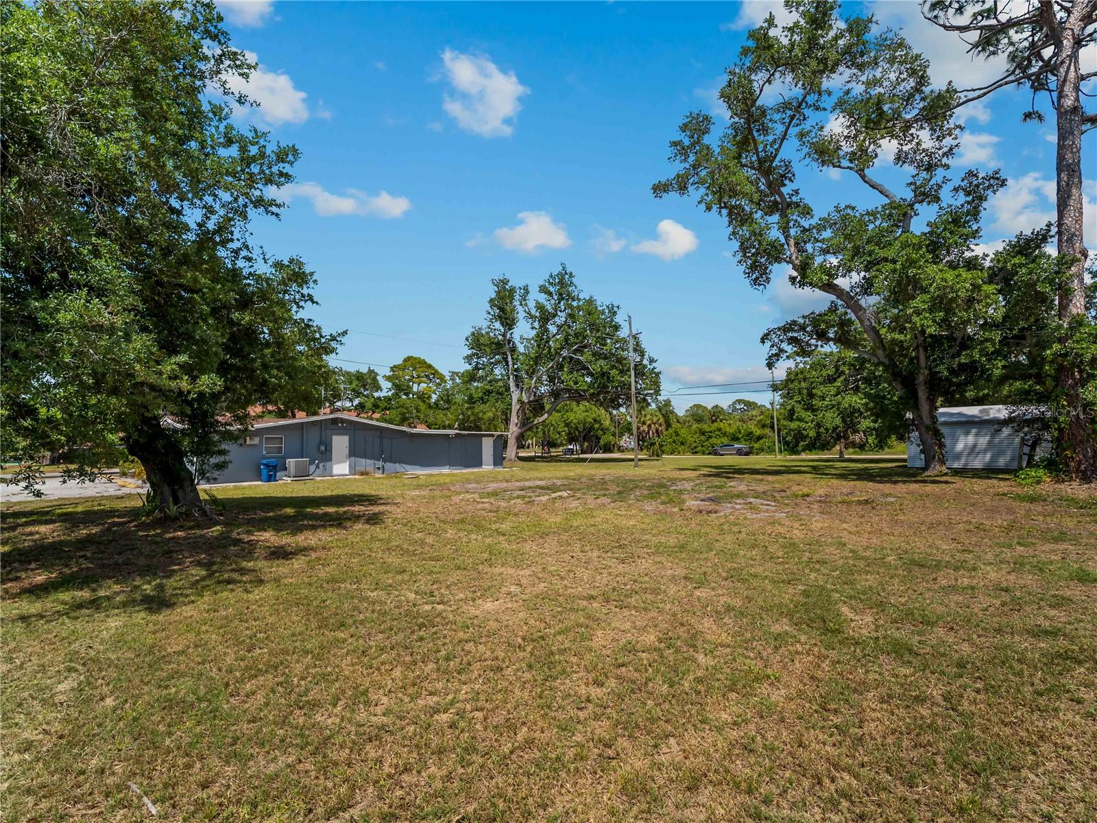 SHAMROCK DR, VENICE, FL — photo 2