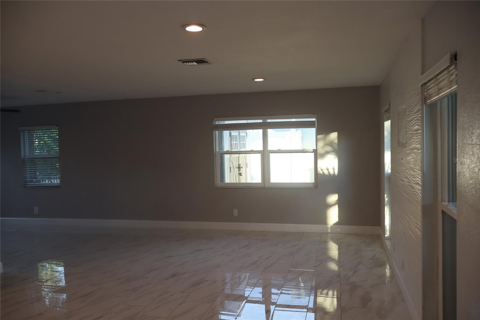 1019 SPINDLE PALM WAY, APOLLO BEACH, FL — photo 13