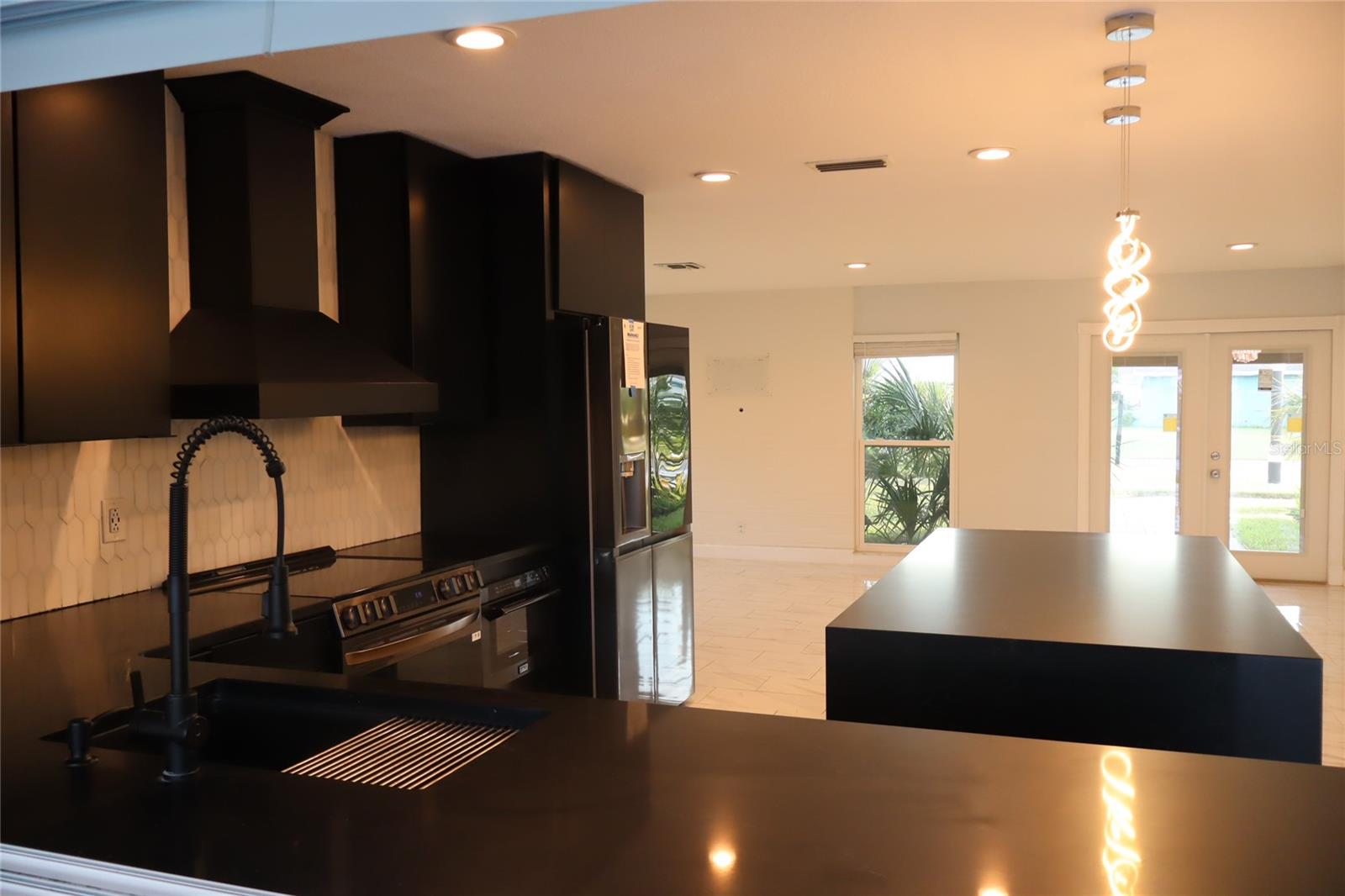 1019 SPINDLE PALM WAY, APOLLO BEACH, FL — photo 25