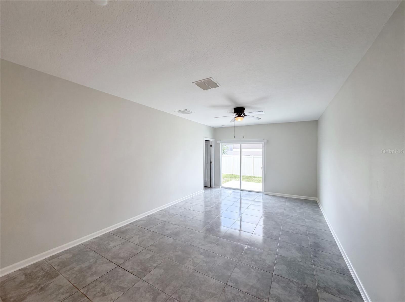 2307 BURNEY FALLS LN, DAVENPORT, FL — photo 9