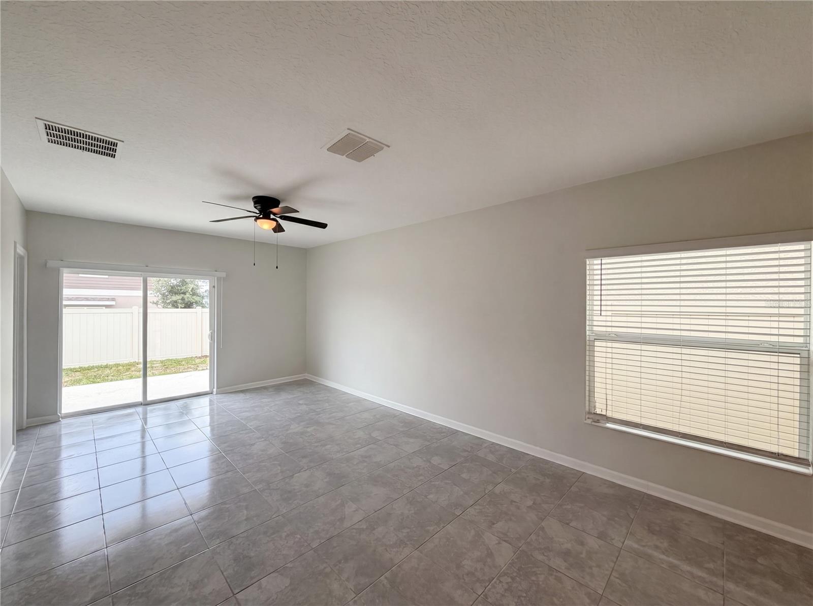 2307 BURNEY FALLS LN, DAVENPORT, FL — photo 10