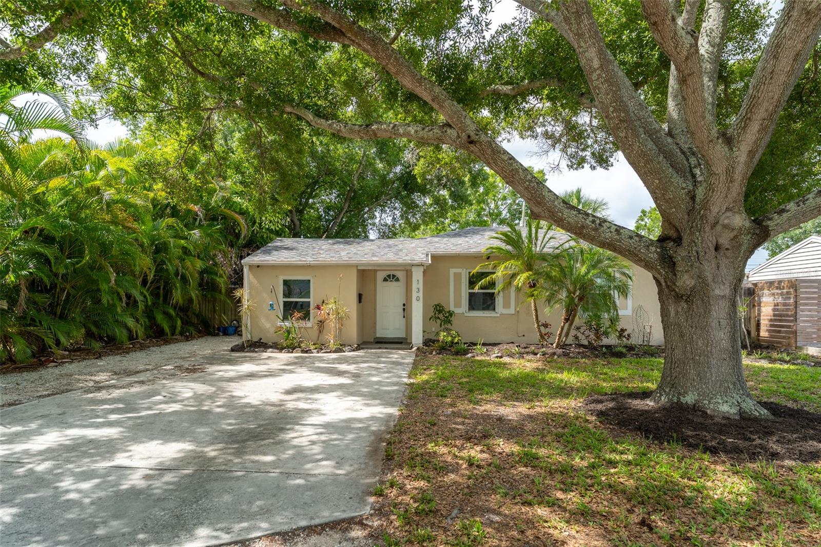 130 41ST AVE NE, ST PETERSBURG, FL