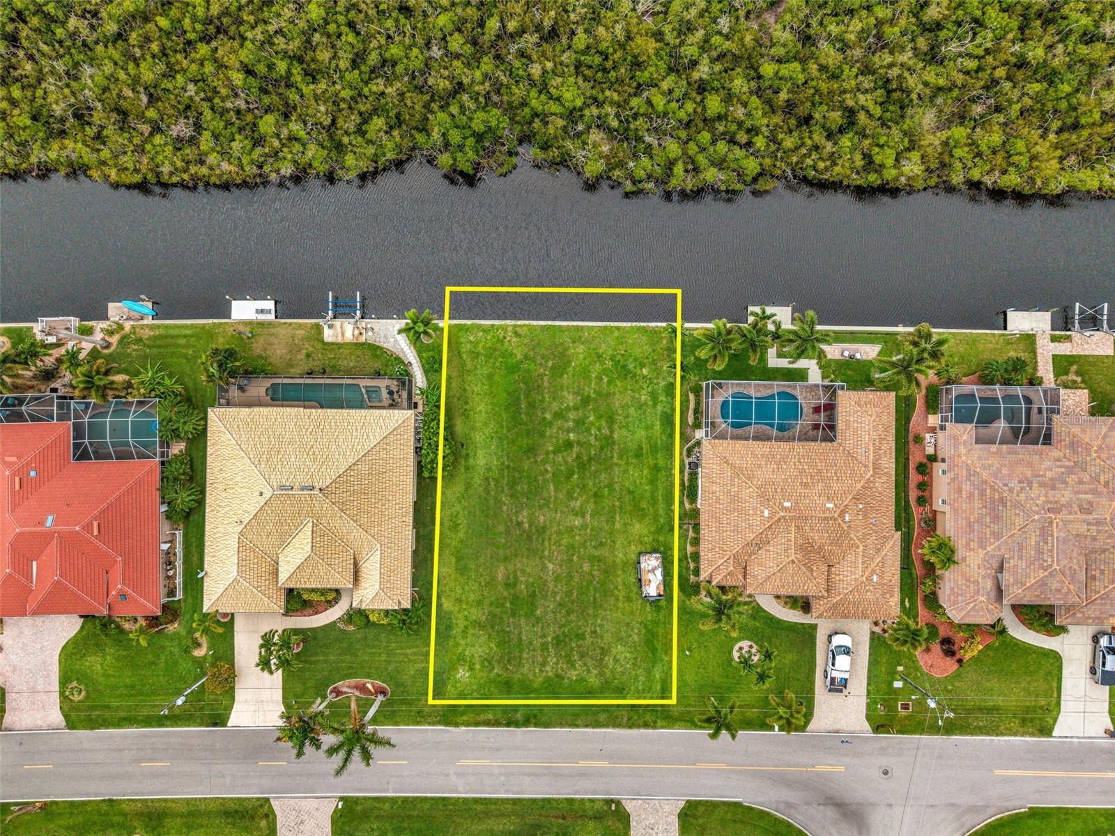 645 MACEDONIA DR, PUNTA GORDA, FL — photo 3