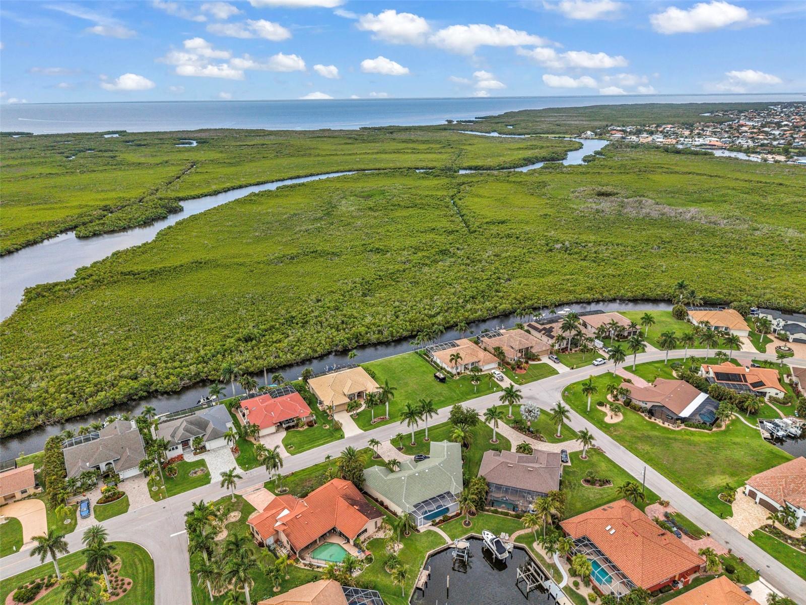 645 MACEDONIA DR, PUNTA GORDA, FL — photo 10