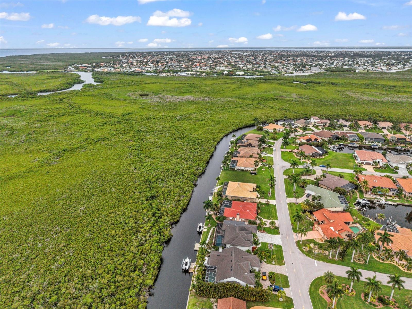 645 MACEDONIA DR, PUNTA GORDA, FL — photo 11