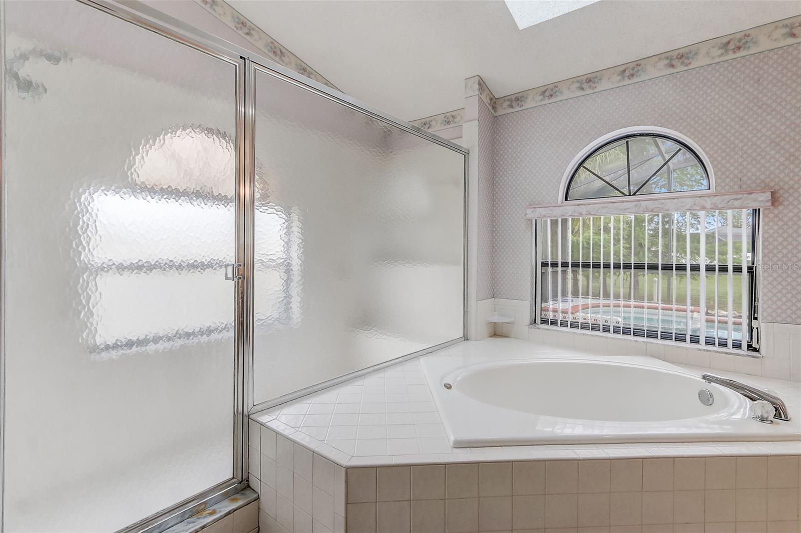 2358 OLDFIELD DR, ORLANDO, FL — photo 46