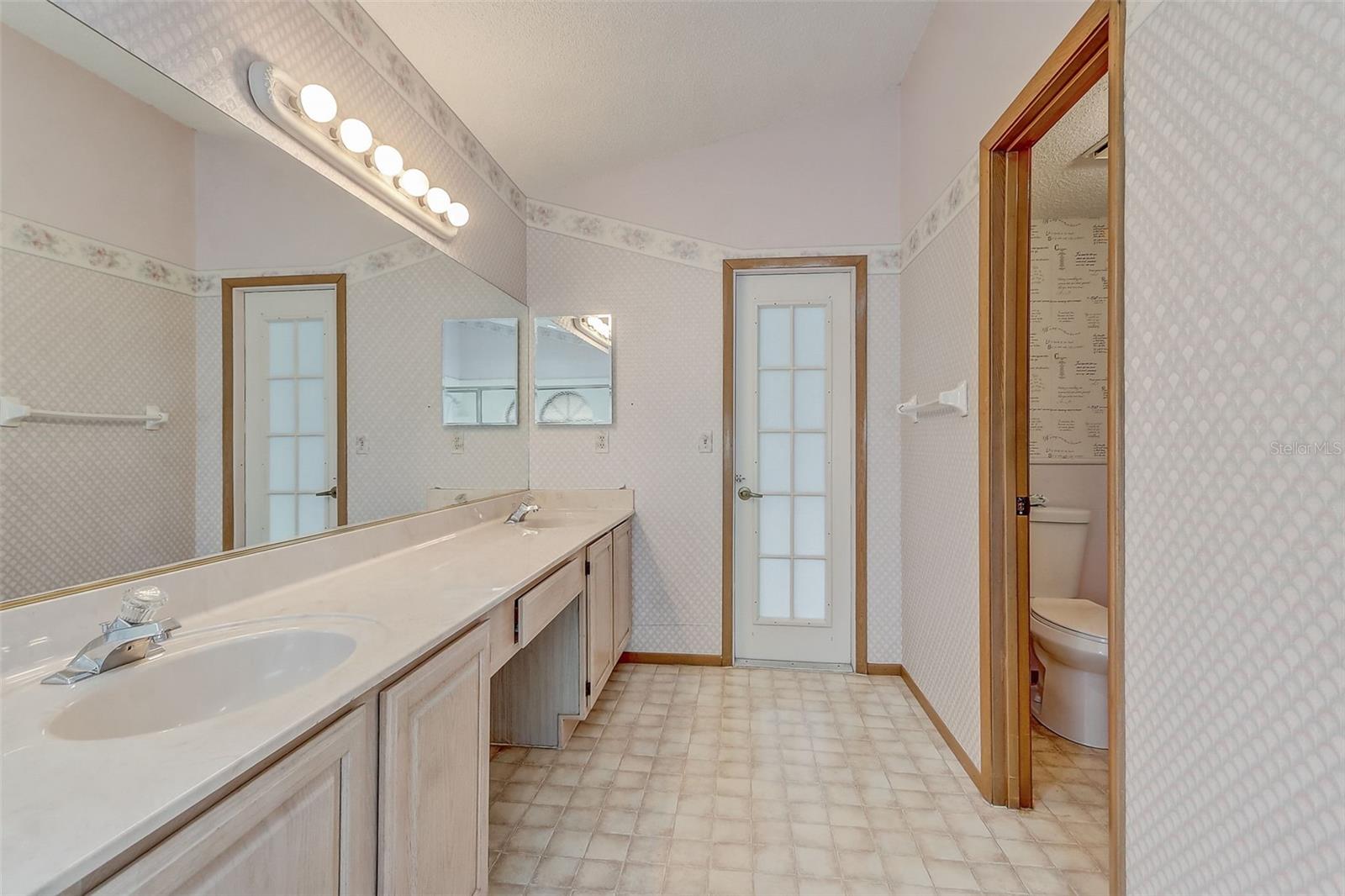 2358 OLDFIELD DR, ORLANDO, FL — photo 47