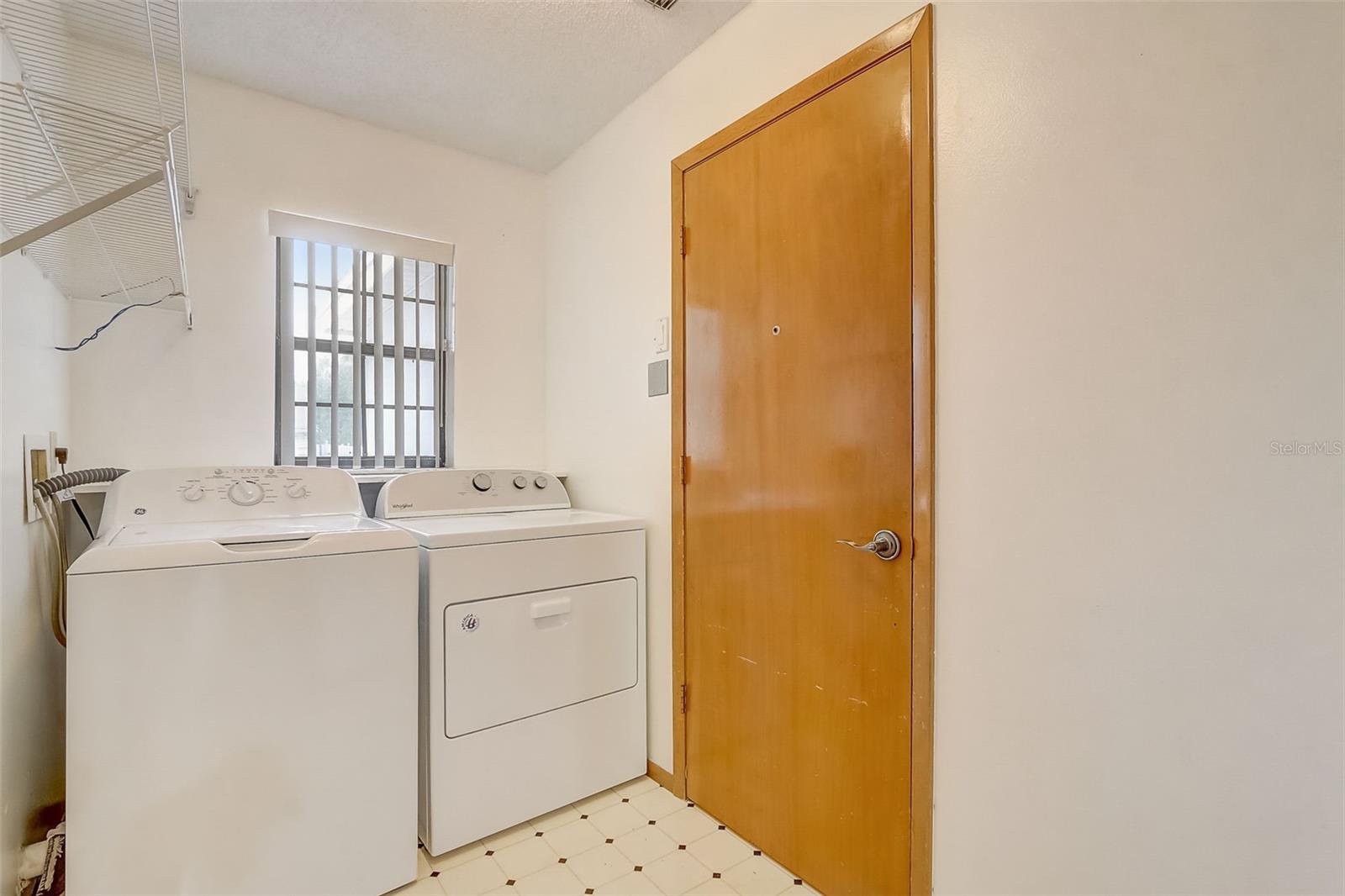 2358 OLDFIELD DR, ORLANDO, FL — photo 49