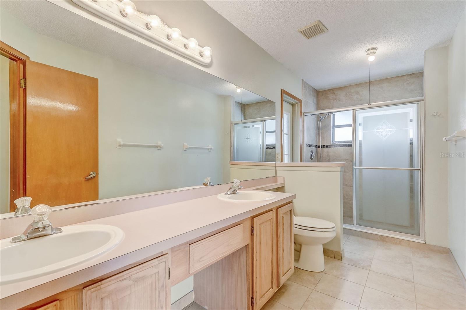 2358 OLDFIELD DR, ORLANDO, FL — photo 56