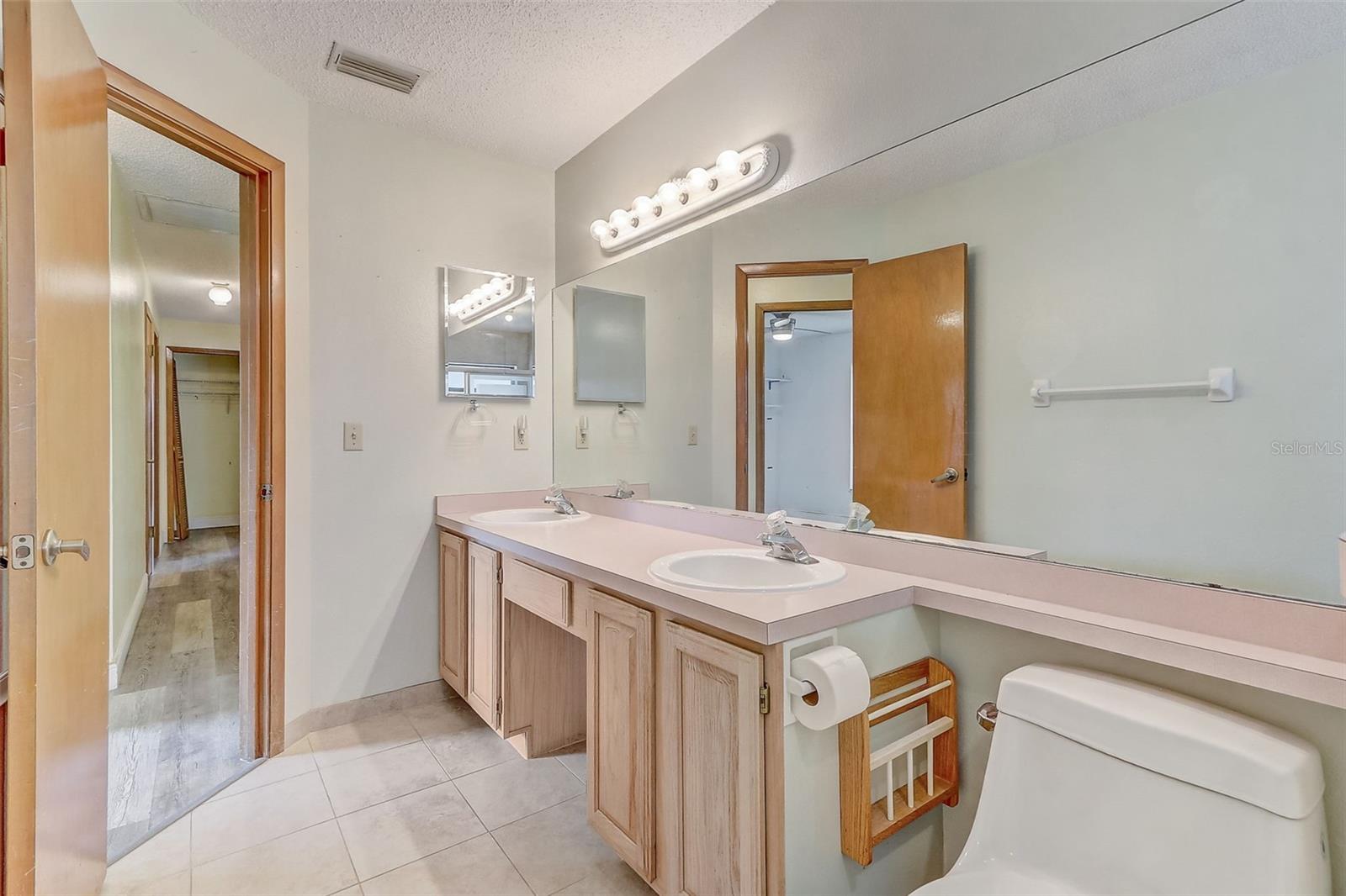 2358 OLDFIELD DR, ORLANDO, FL — photo 58