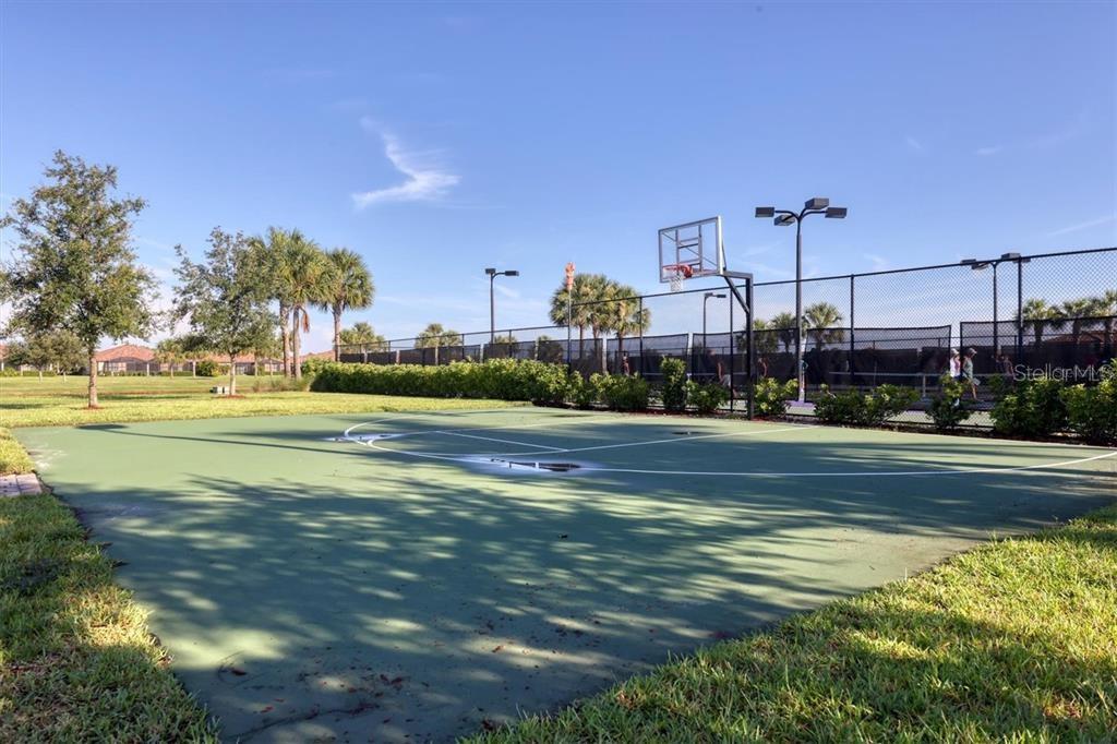 6515 GRAND ESTUARY TRL #403, BRADENTON, FL — photo 36