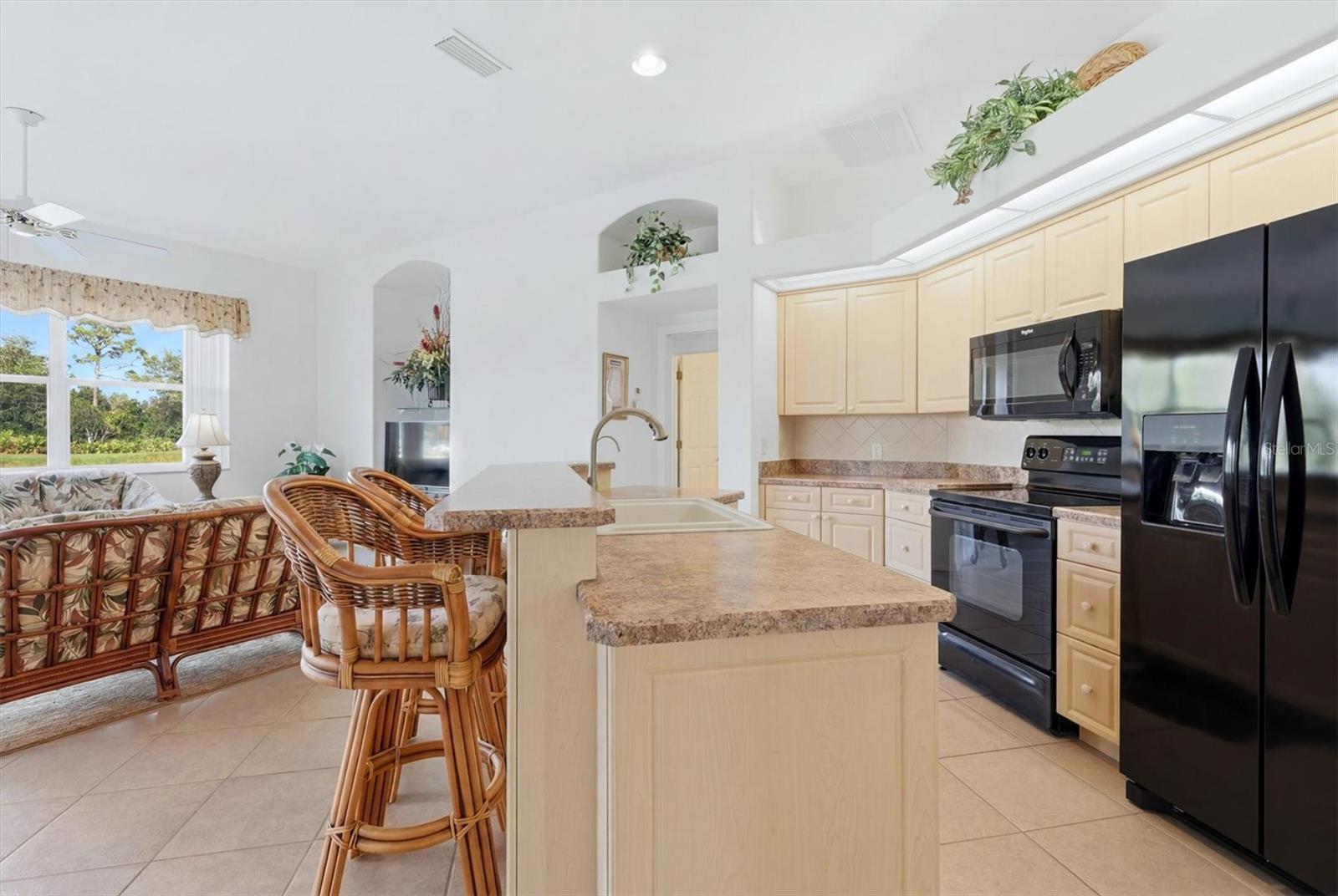 3175 VILLAGE LN, PORT CHARLOTTE, FL — photo 11