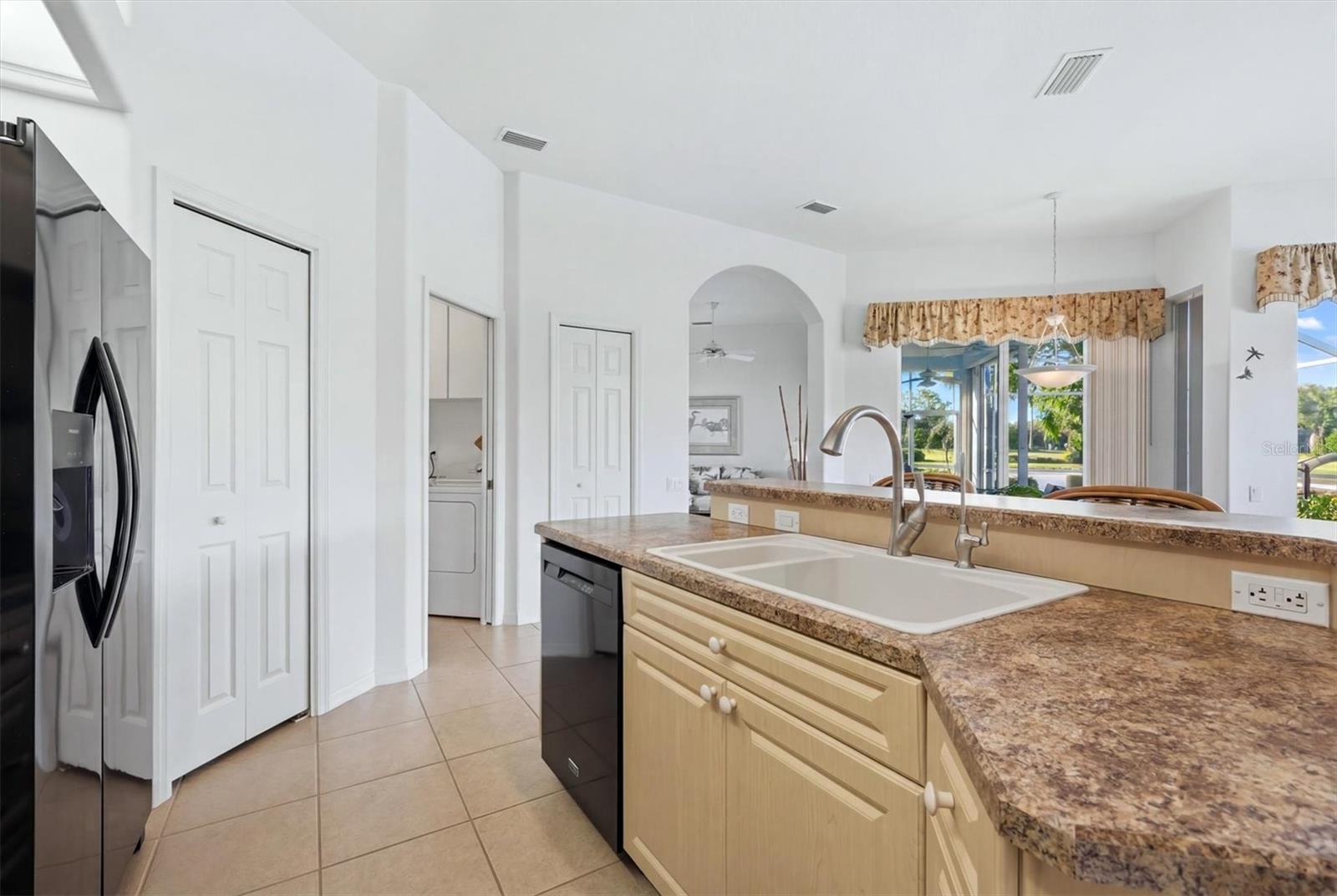3175 VILLAGE LN, PORT CHARLOTTE, FL — photo 16
