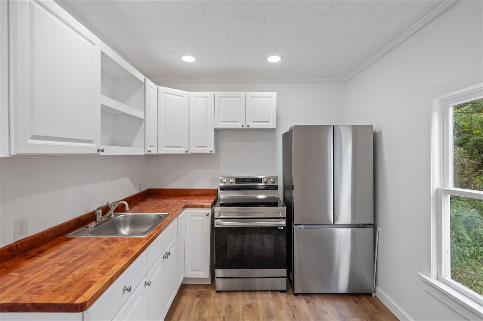 515 STAFFORD AVE, BROOKSVILLE, FL — photo 5