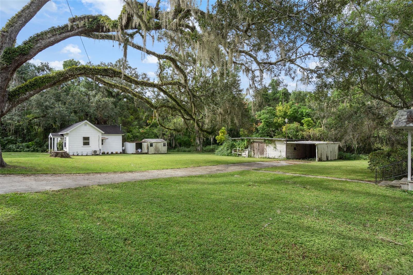 515 STAFFORD AVE, BROOKSVILLE, FL — photo 21