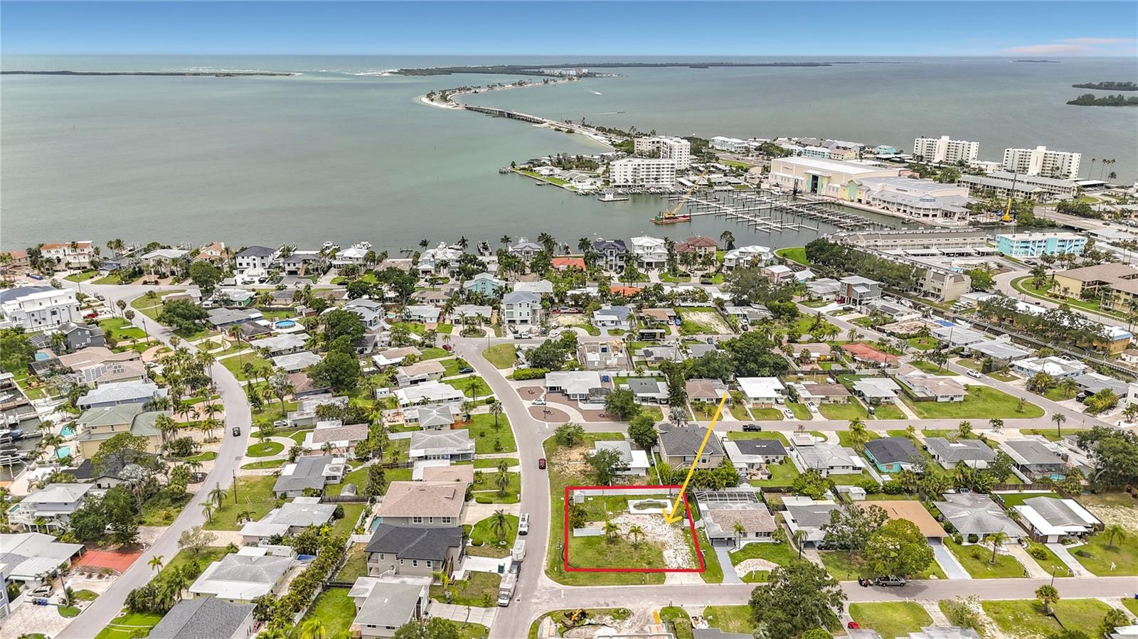 2464 DEL RIO WAY, DUNEDIN, FL