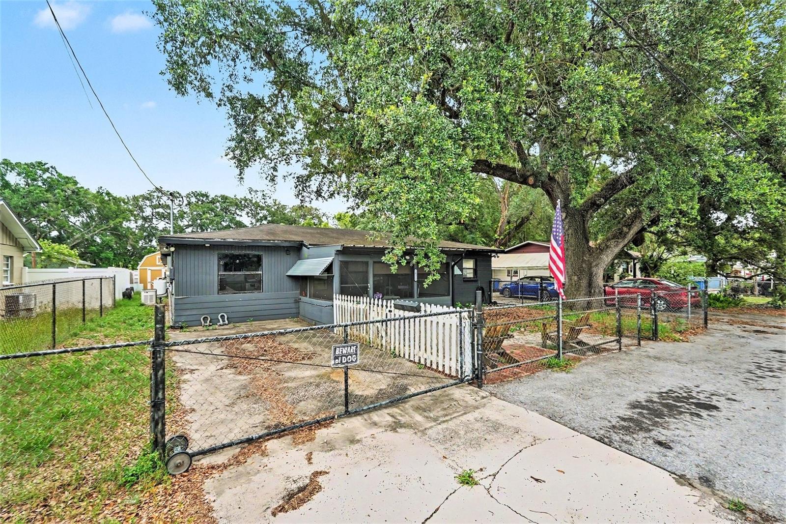 14925 FISHER RD, TAMPA, FL — photo 2