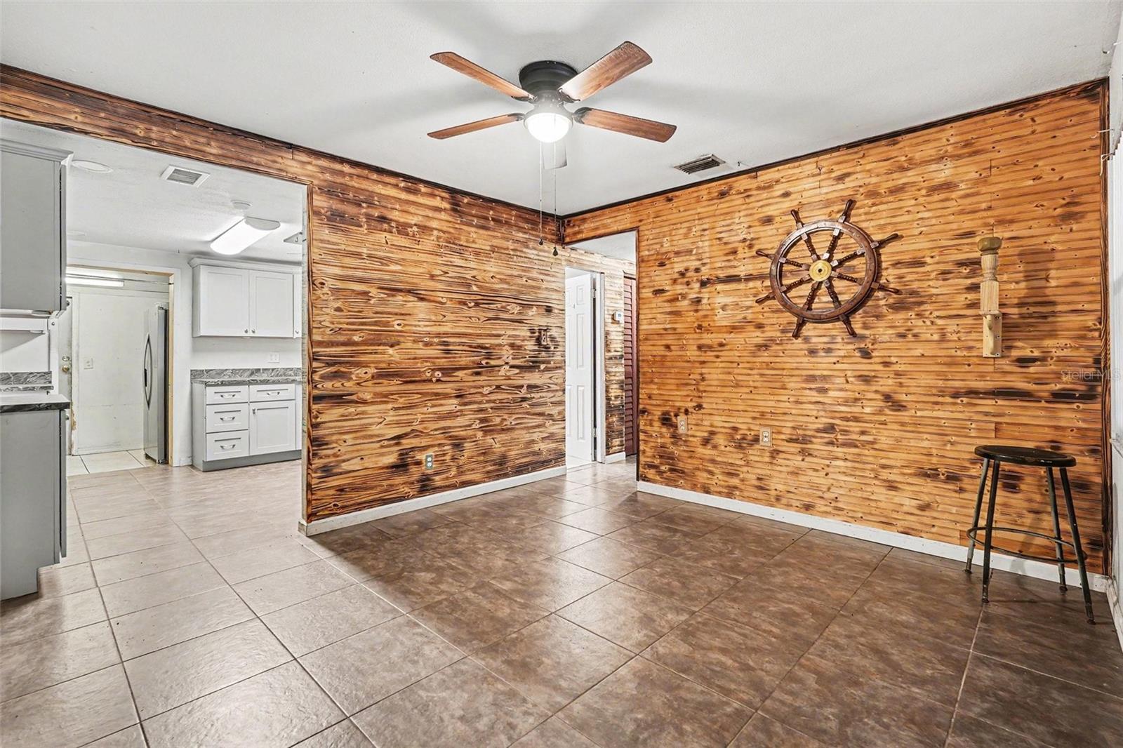 14925 FISHER RD, TAMPA, FL — photo 4