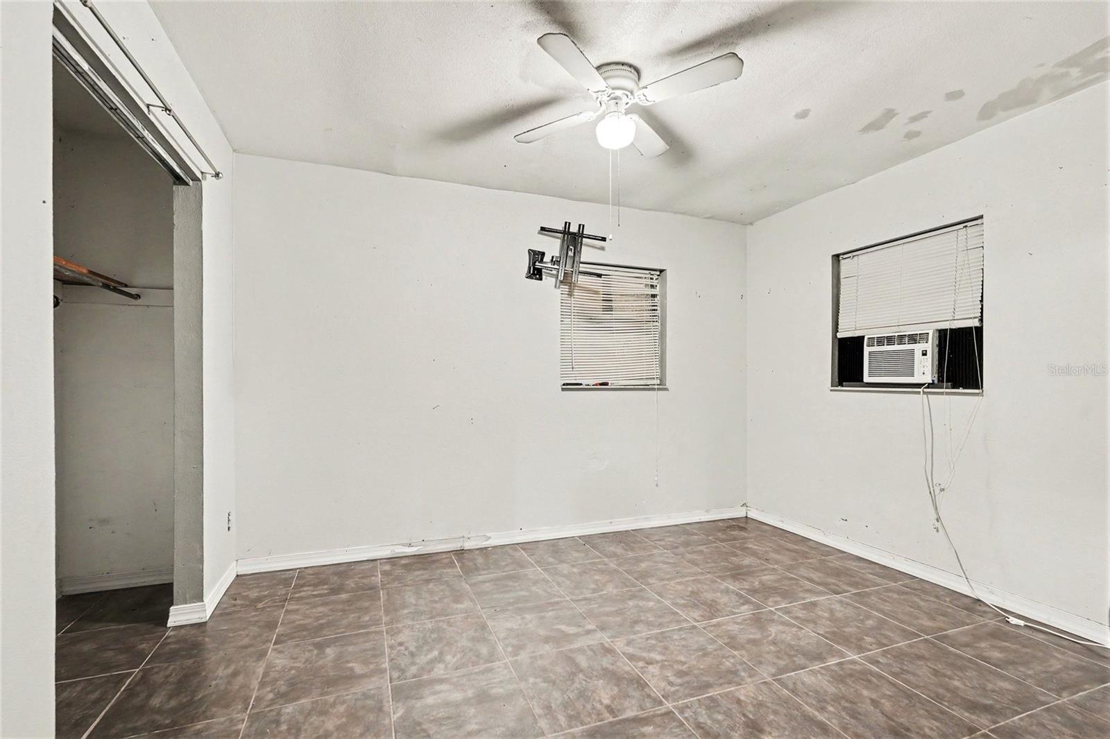 14925 FISHER RD, TAMPA, FL — photo 10