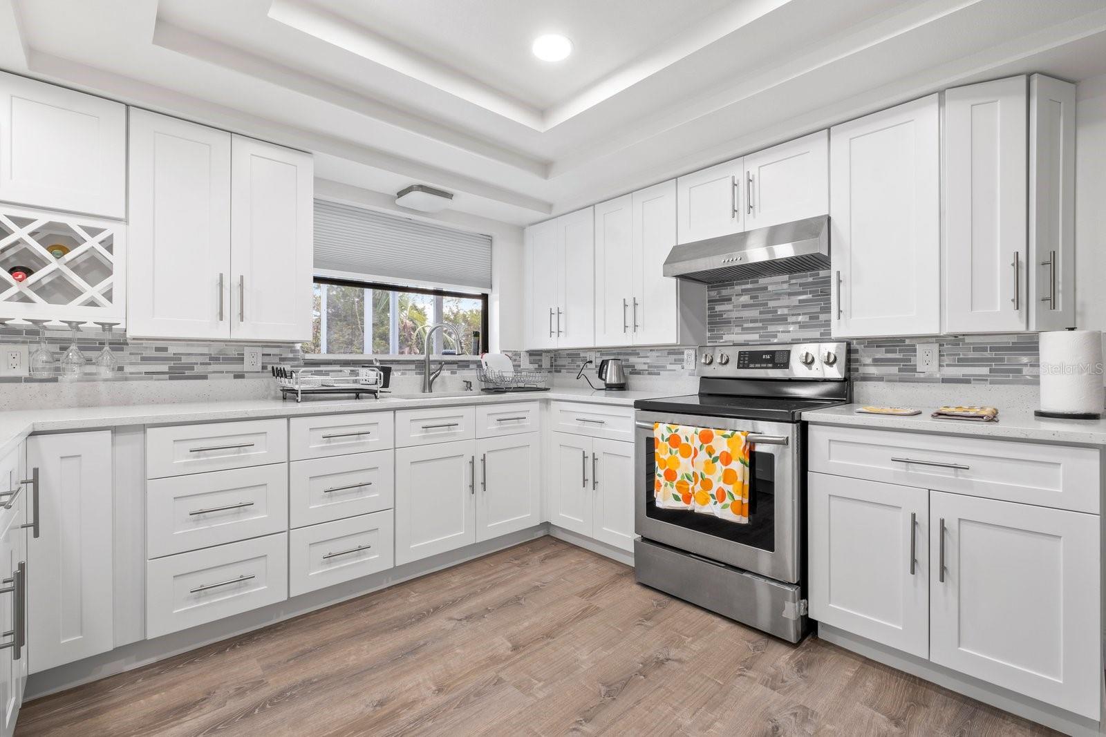 9080 CALOOSA DR, VENICE, FL — photo 9