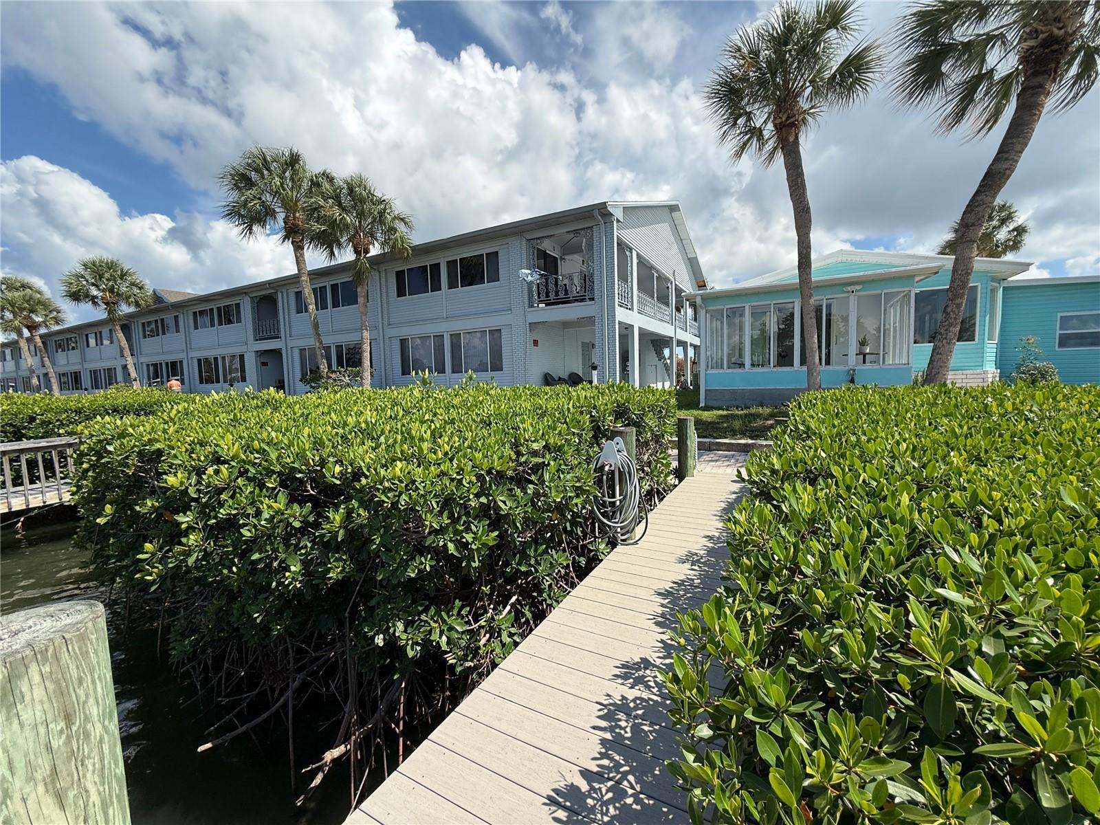 4851 W GANDY BLVD #5C, TAMPA, FL — photo 32
