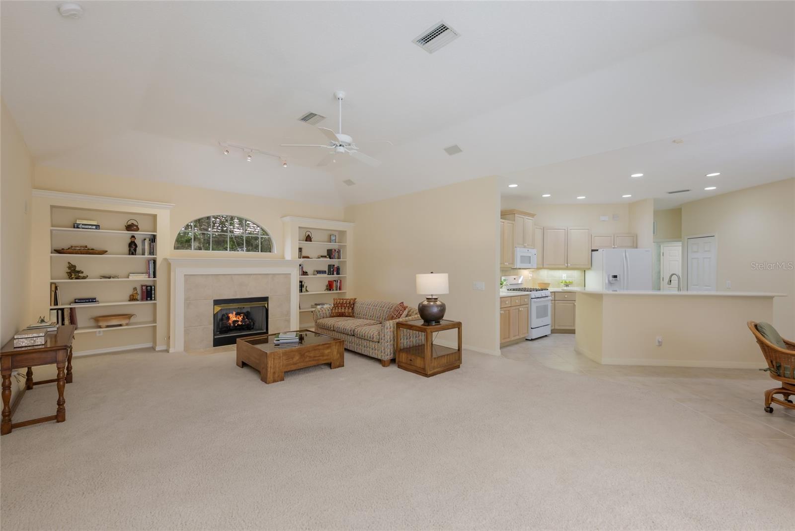 8005 WATERVIEW BLVD, LAKEWOOD RANCH, FL — photo 17