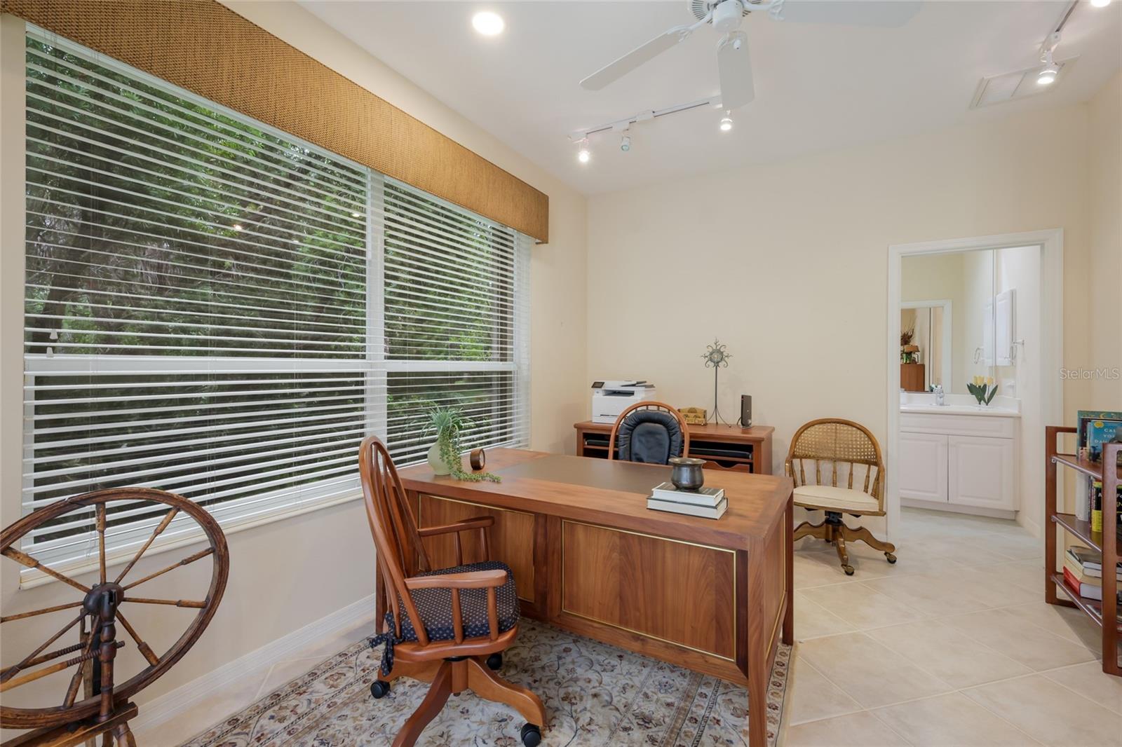 8005 WATERVIEW BLVD, LAKEWOOD RANCH, FL — photo 20