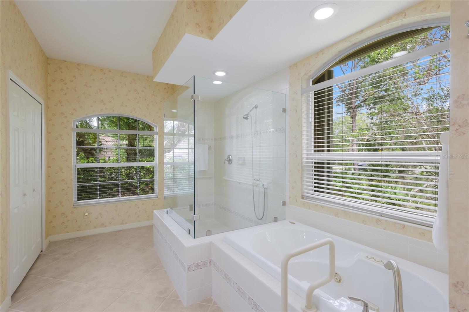 8005 WATERVIEW BLVD, LAKEWOOD RANCH, FL — photo 25