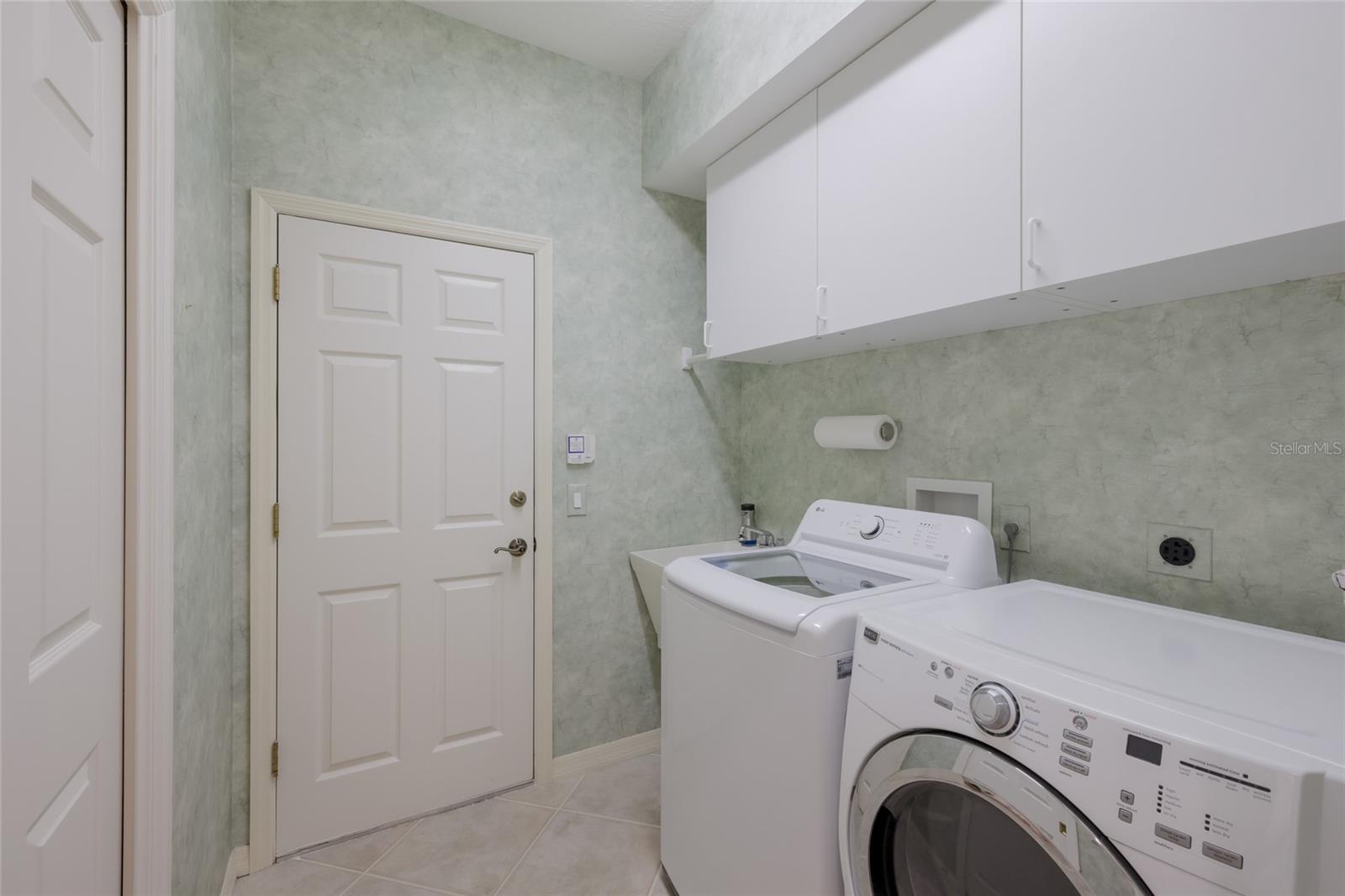 8005 WATERVIEW BLVD, LAKEWOOD RANCH, FL — photo 32