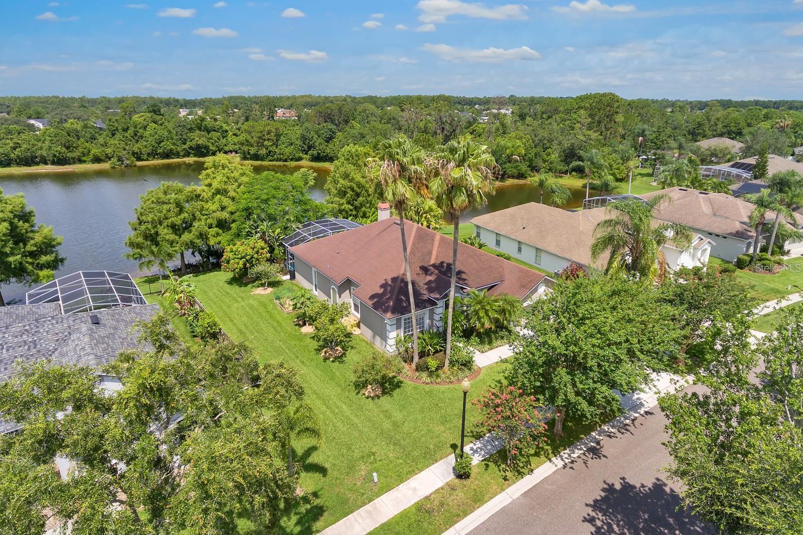 13903 BLUEWATER CIR, ORLANDO, FL — photo 5