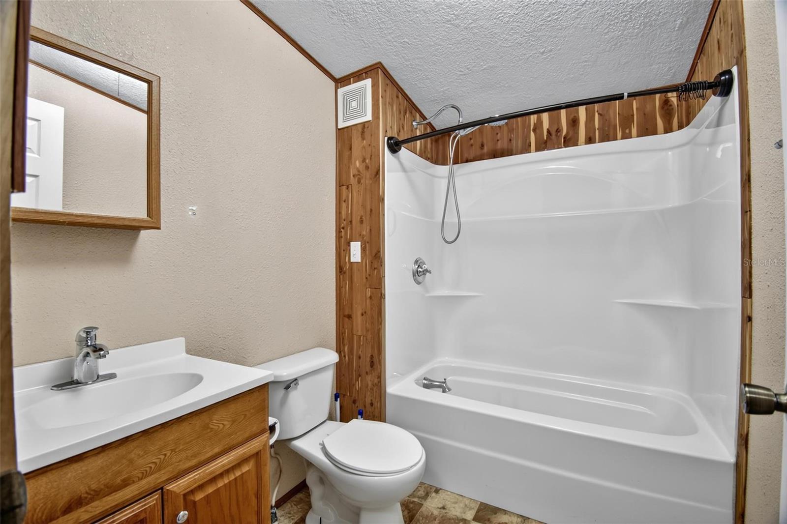 156 KINGFISH RD, POMONA PARK, FL — photo 45