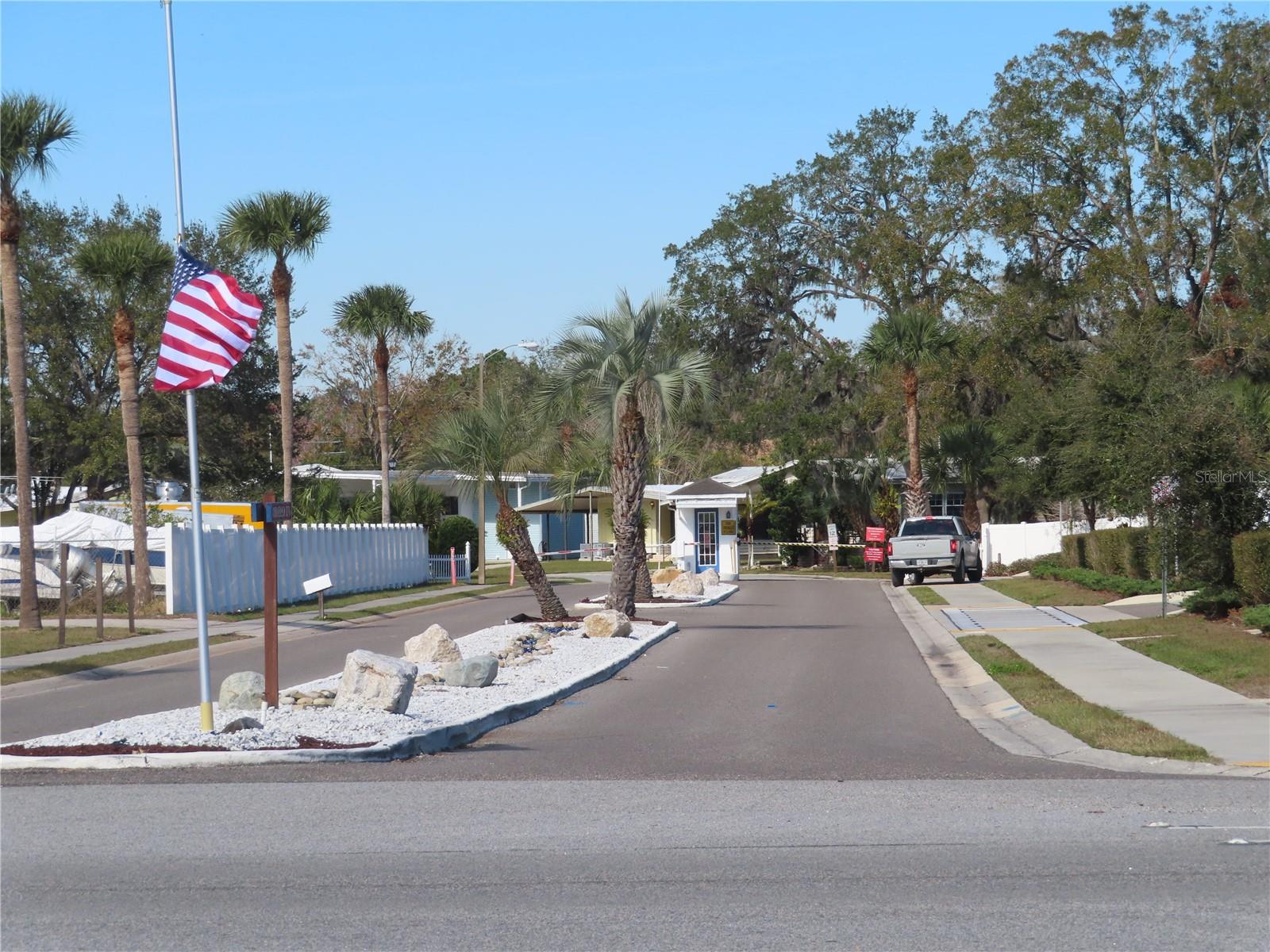 35224 DODIE DR #Lot 12, ZEPHYRHILLS, FL — photo 21