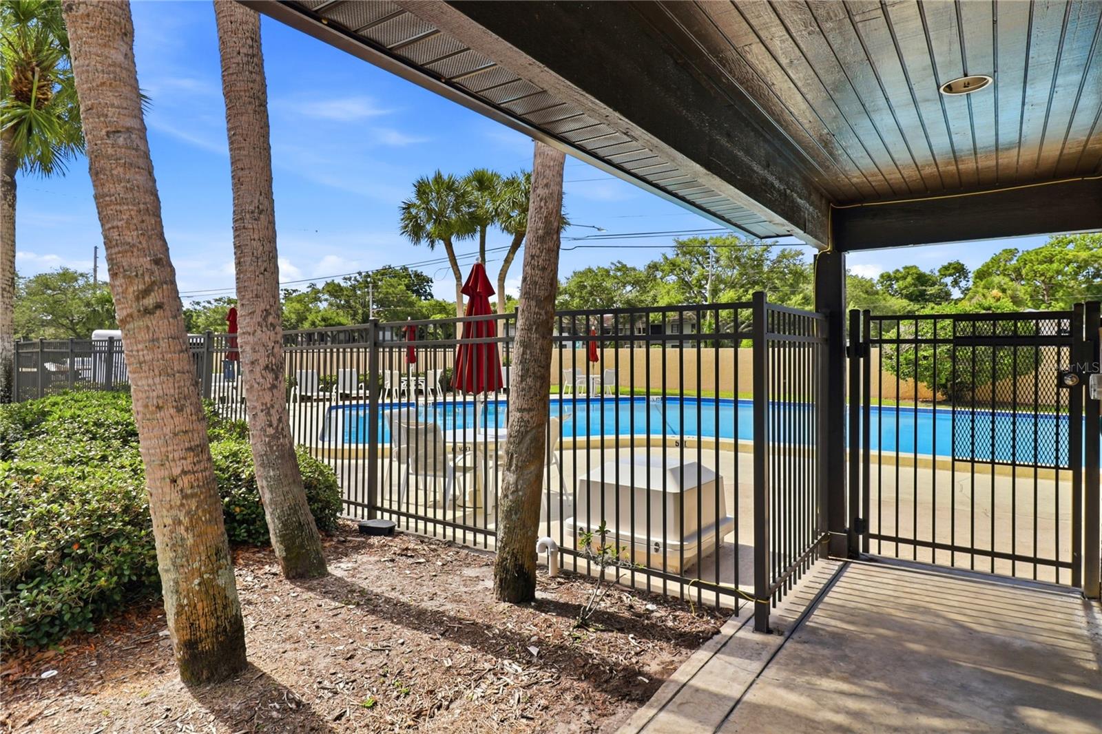 2685 SABAL SPRINGS CIR #105, CLEARWATER, FL — photo 22