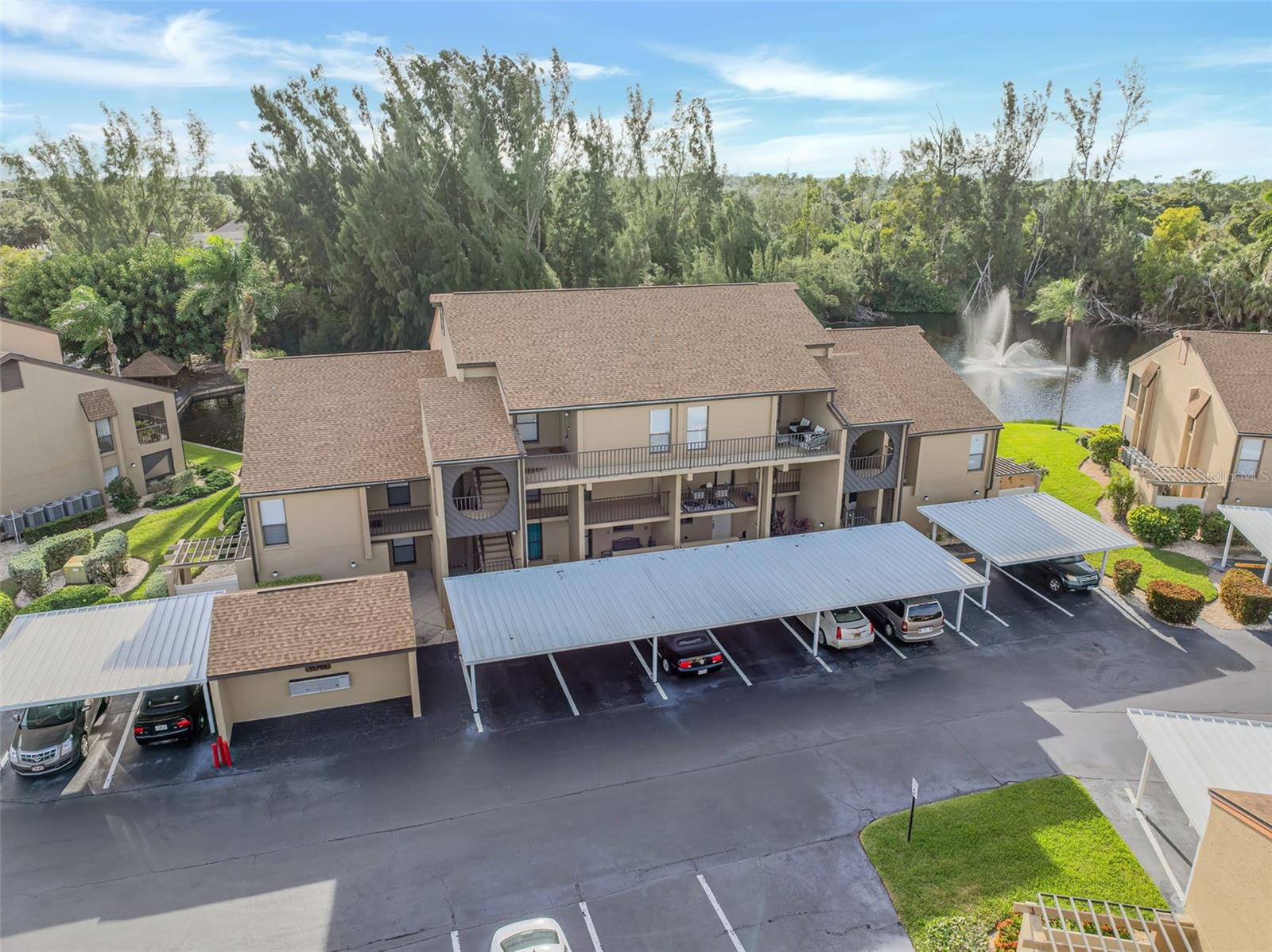 15761 WINDWARD WAY CIR #3302, FORT MYERS, FL — photo 34