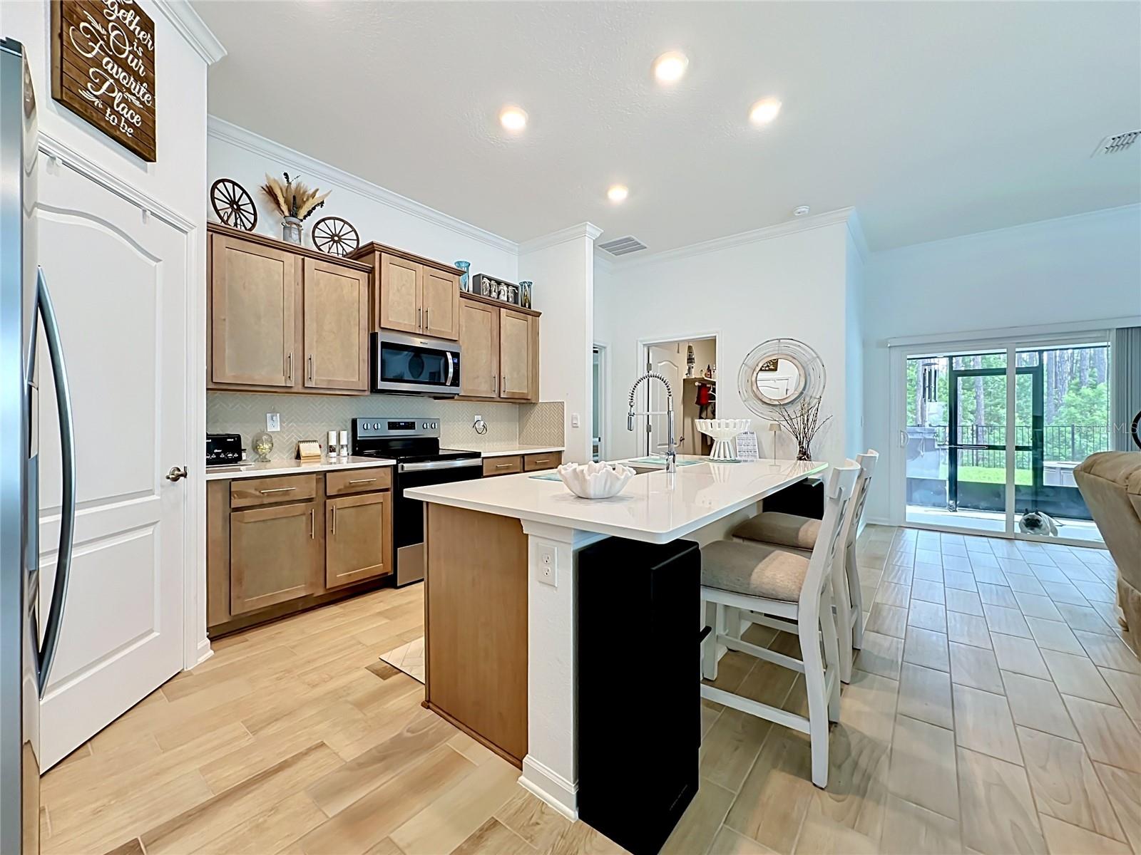 153 GREENWOOD DR, PALM COAST, FL — photo 4