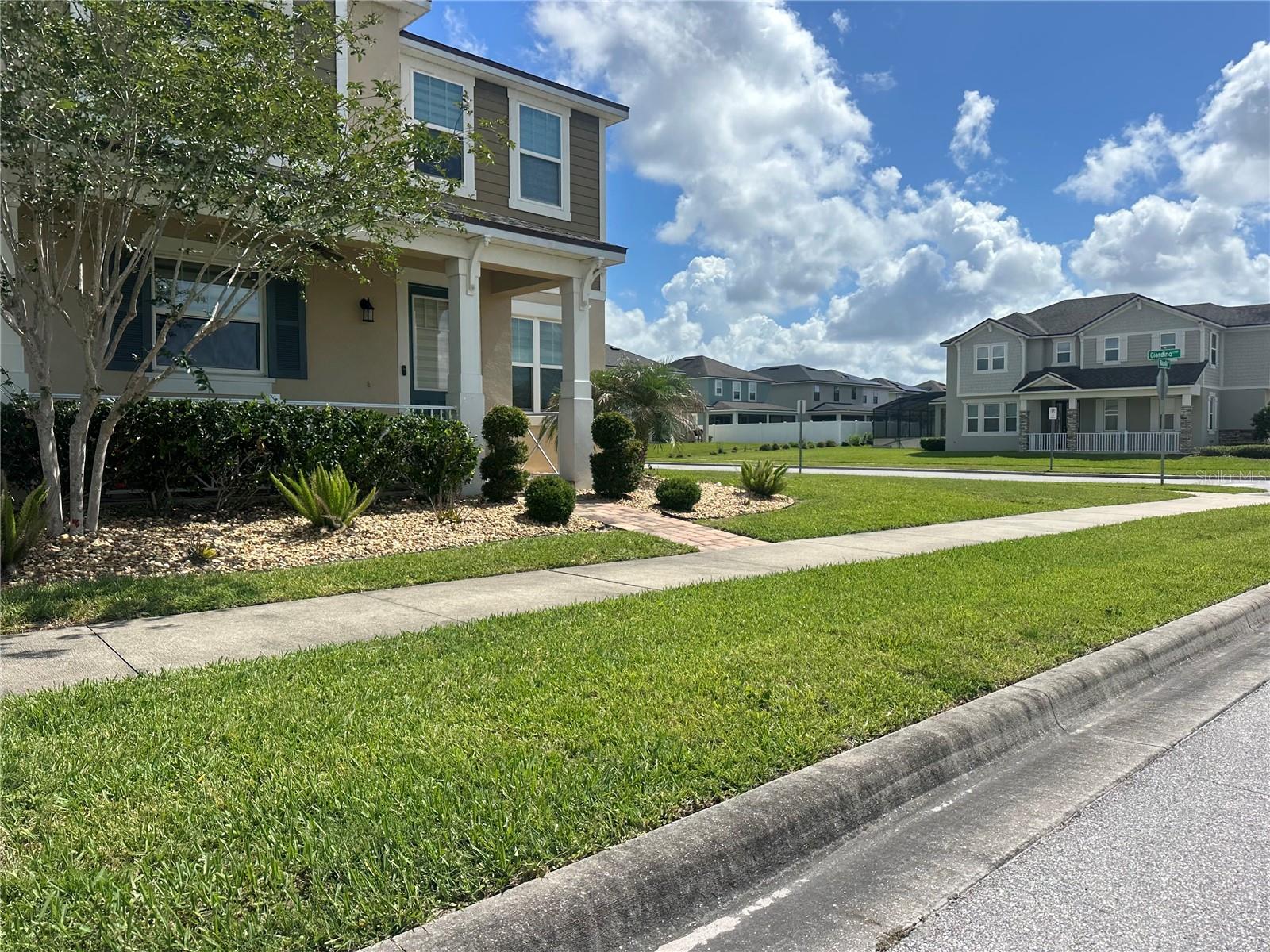 2791 RAPOLLO DR, KISSIMMEE, FL — photo 2