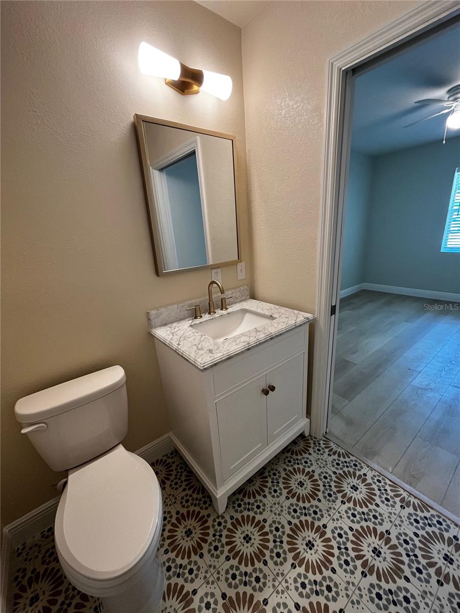 260 20TH AVE S, ST PETERSBURG, FL — photo 10