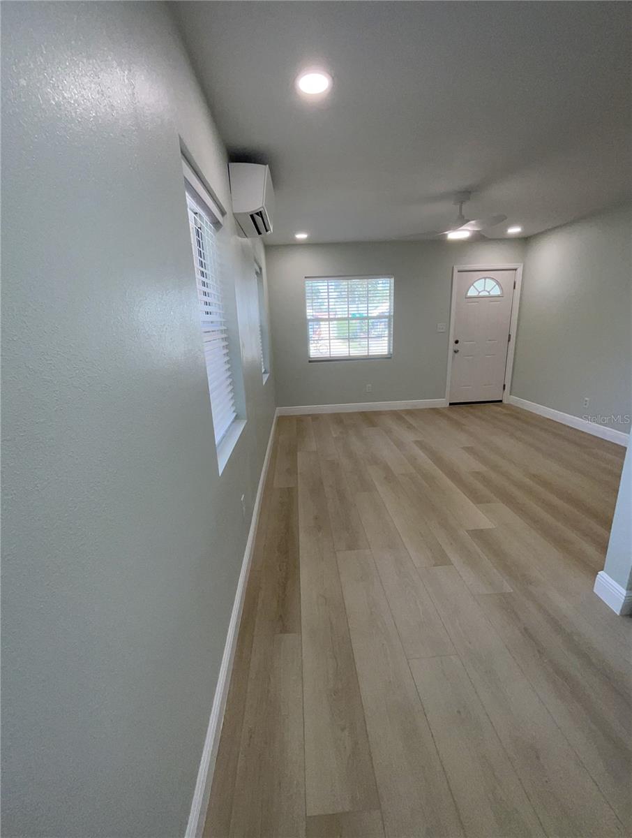 260 20TH AVE S, ST PETERSBURG, FL — photo 13